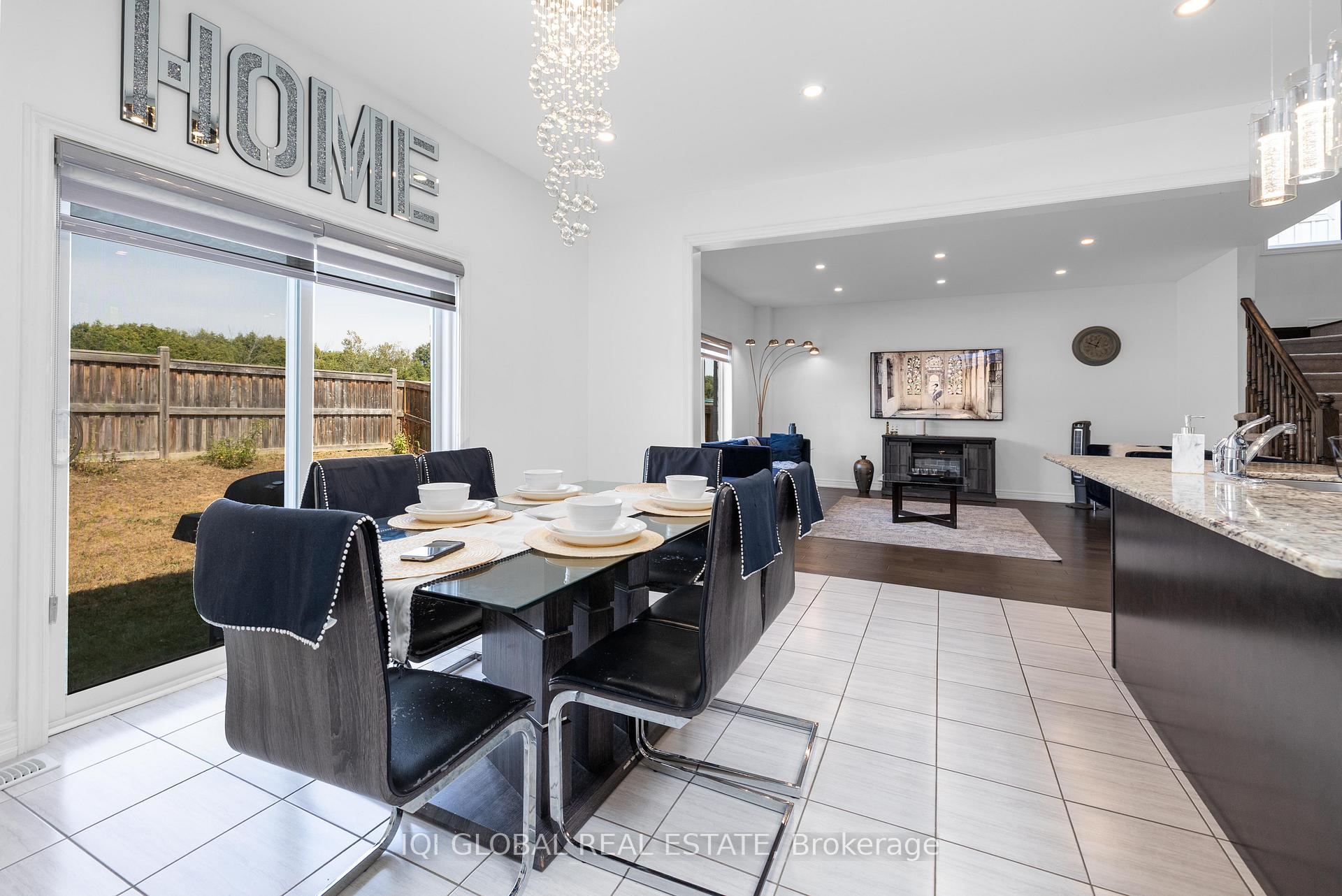 Photo 12 of 191 Bruce Cameron Drive, Clarington, Bowmanville — HOMEH