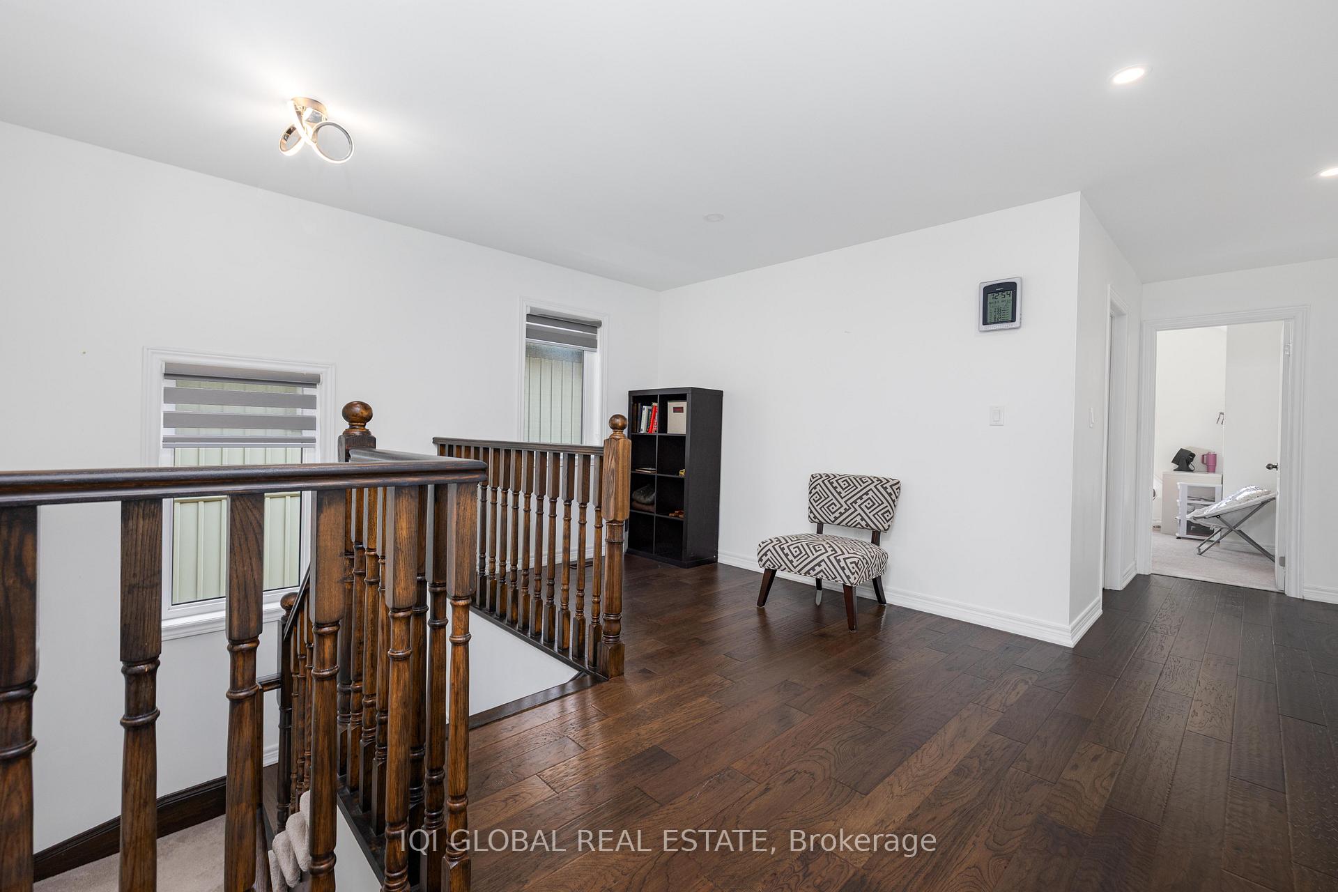 Photo 23 of 191 Bruce Cameron Drive, Clarington, Bowmanville — HOMEH