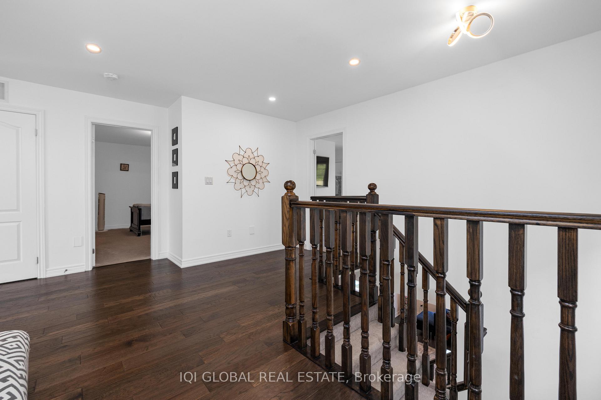Photo 19 of 191 Bruce Cameron Drive, Clarington, Bowmanville — HOMEH