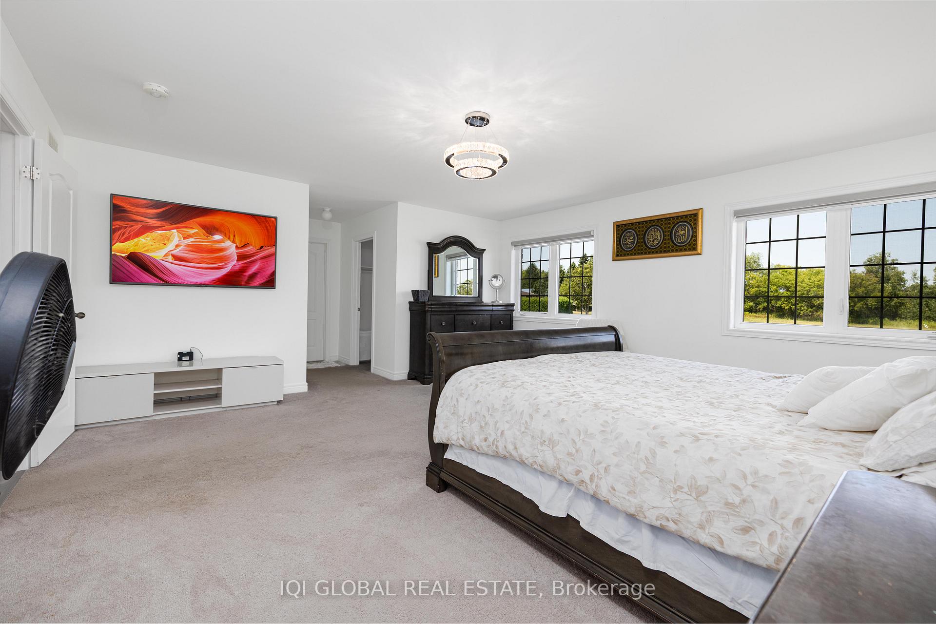 Photo 39 of 191 Bruce Cameron Drive, Clarington, Bowmanville — HOMEH