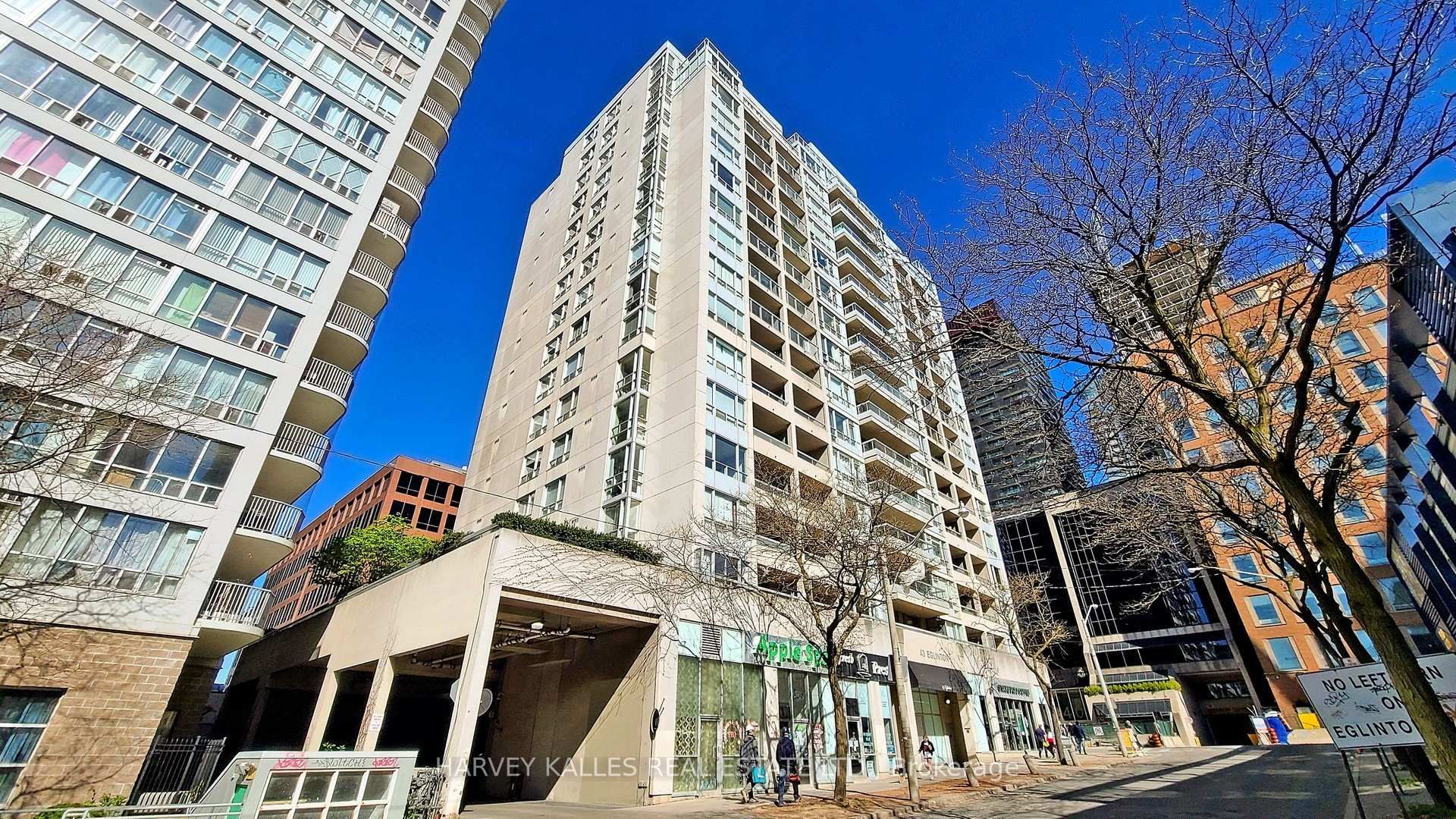 Photo 1 of Unit 902, 43 Eglinton Avenue E, Toronto, Mount Pleasant West — HOMEH