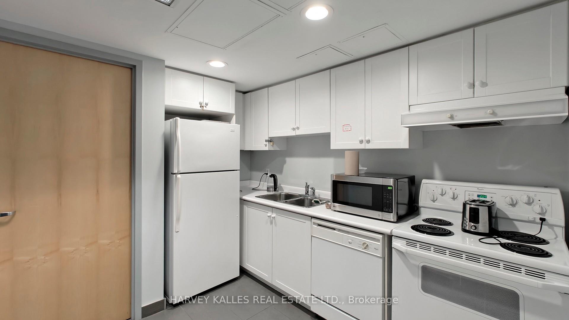 Photo 40 of Unit 902, 43 Eglinton Avenue E, Toronto, Mount Pleasant West — HOMEH