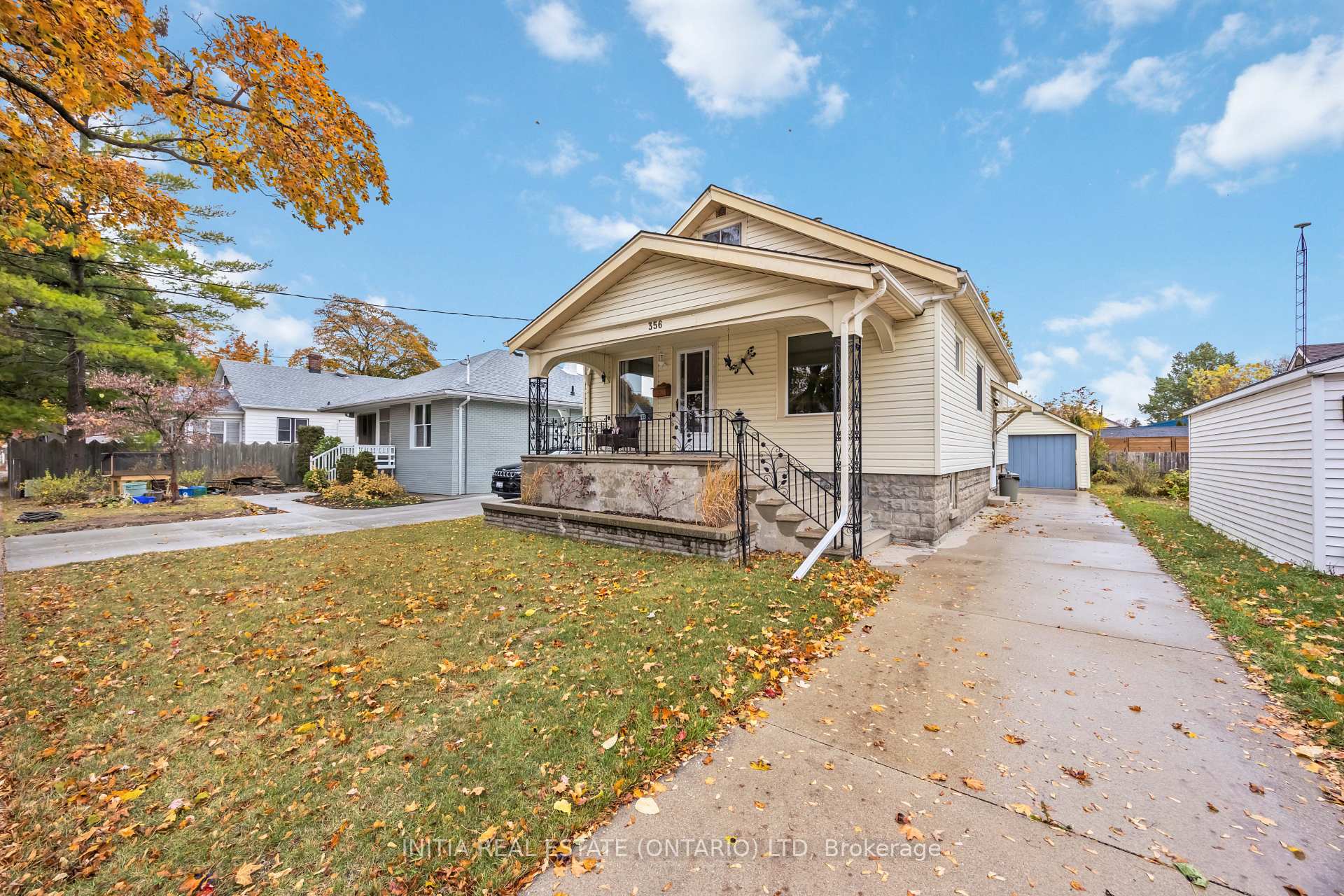 Photo 1 of 356 Talfourd Street, Sarnia — HOMEH