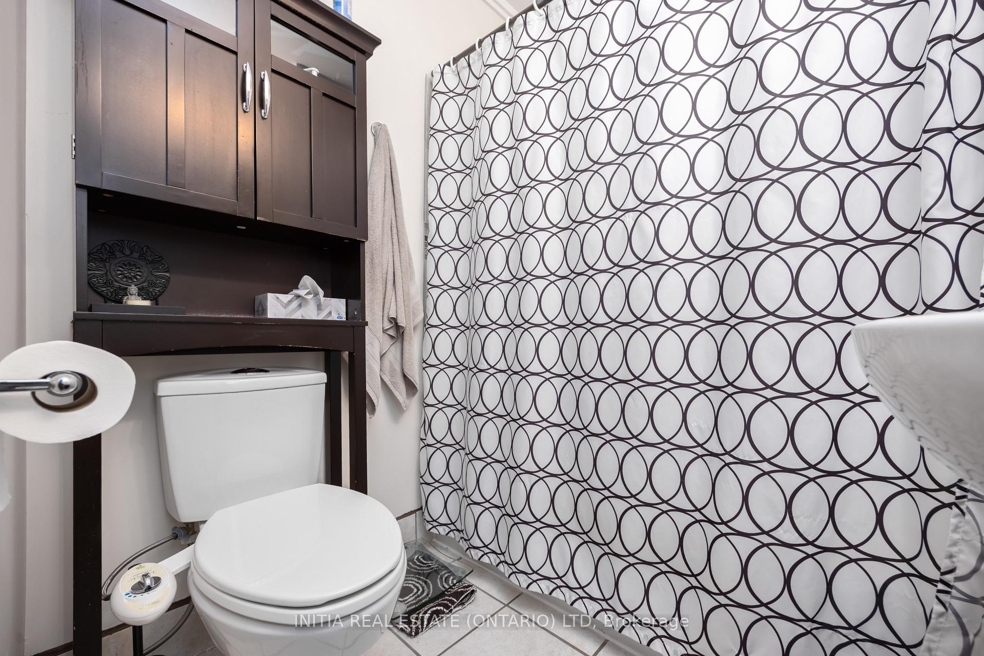 Photo 6 of 356 Talfourd Street, Sarnia — HOMEH
