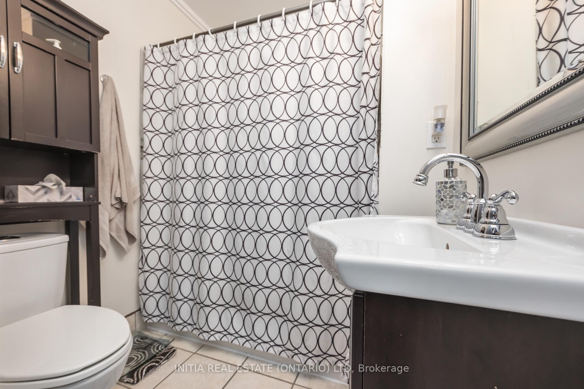 Photo 9 of 356 Talfourd Street, Sarnia — HOMEH