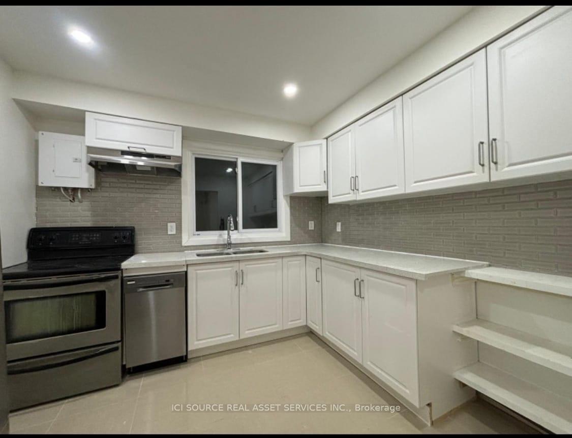 Photo 1 of Unit 2nd Floor, 29 George Webster Road, Toronto, O'Connor-Parkview — HOMEH