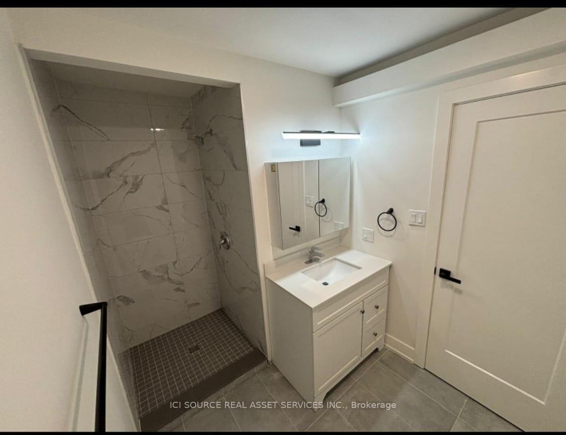 Photo 4 of Unit 2nd Floor, 29 George Webster Road, Toronto, O'Connor-Parkview — HOMEH