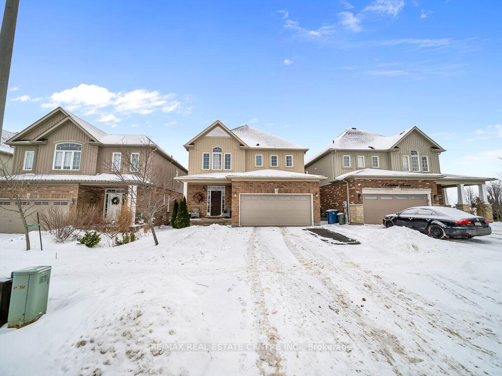Photo 2 of 3 Creighton Avenue, Guelph, Grange Road — HOMEH