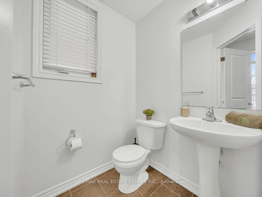 Photo 24 of 3 Creighton Avenue, Guelph, Grange Road — HOMEH