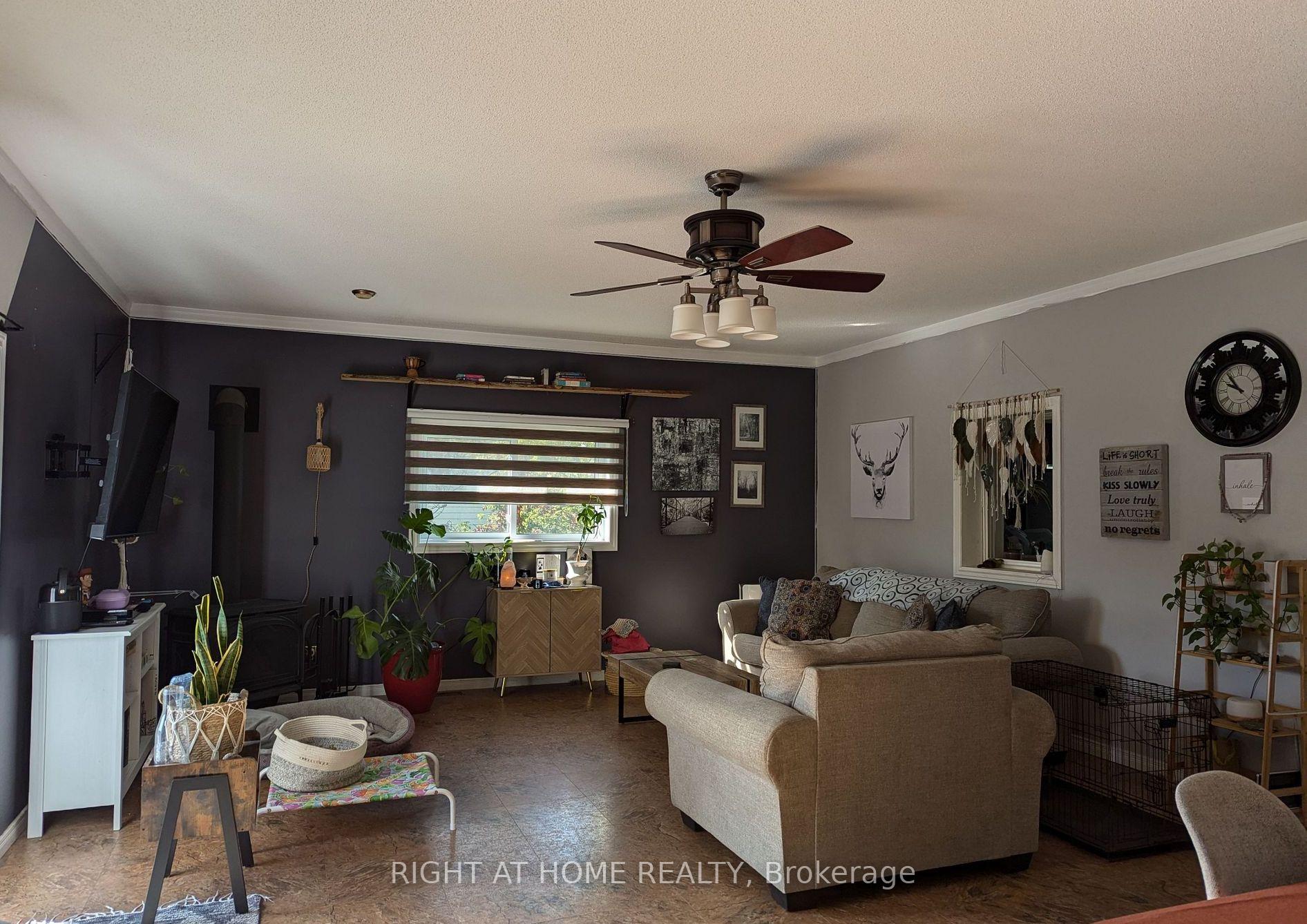 Photo 11 of 521 McCool Street, Mattawa — HOMEH