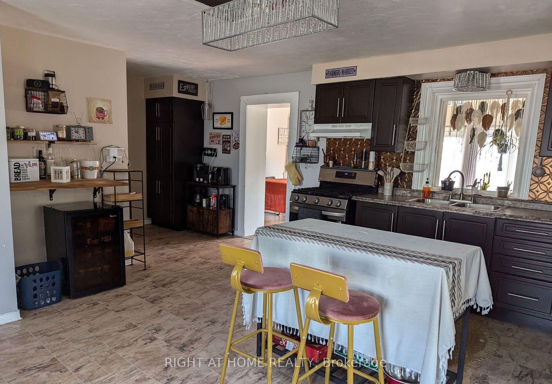 Photo 15 of 521 McCool Street, Mattawa — HOMEH