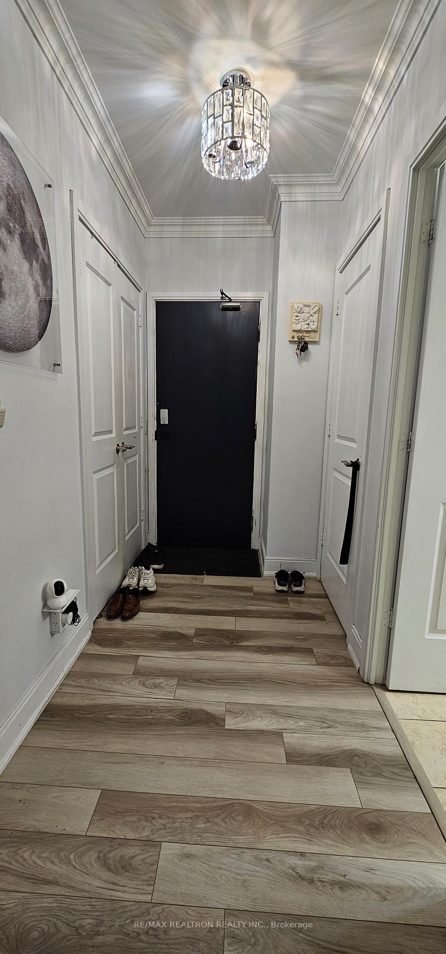 Photo 2 of Unit 1903, 88 Broadway Avenue, Toronto, Mount Pleasant West — HOMEH