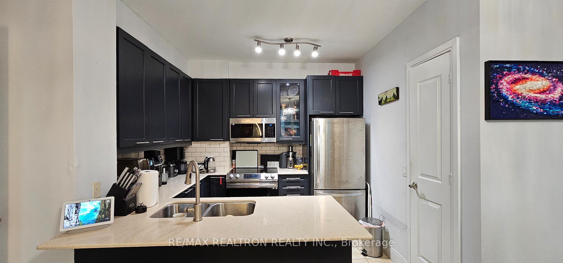 Photo 11 of Unit 1903, 88 Broadway Avenue, Toronto, Mount Pleasant West — HOMEH