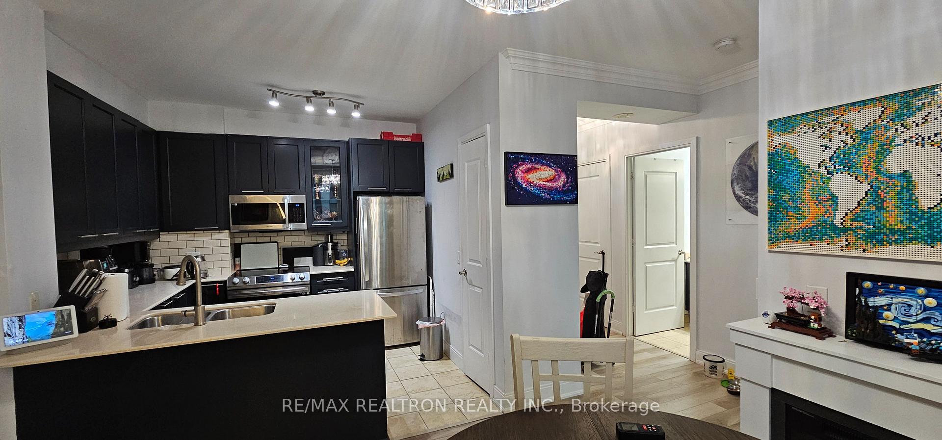 Photo 3 of Unit 1903, 88 Broadway Avenue, Toronto, Mount Pleasant West — HOMEH
