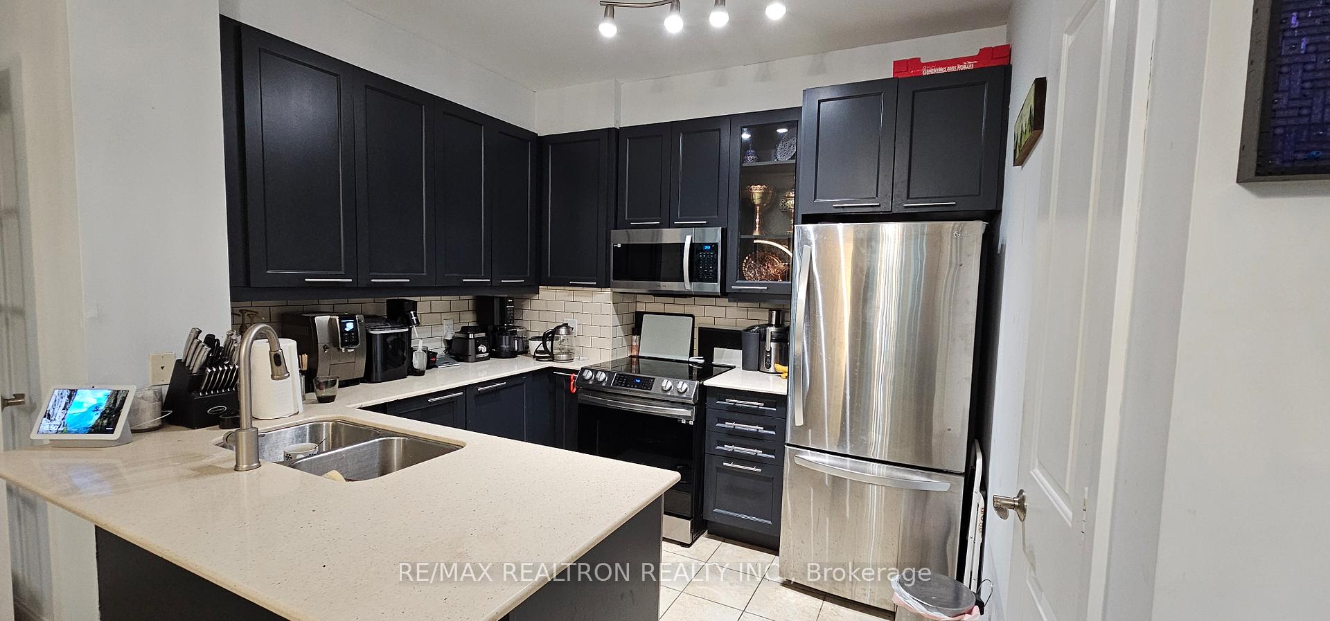 Photo 4 of Unit 1903, 88 Broadway Avenue, Toronto, Mount Pleasant West — HOMEH
