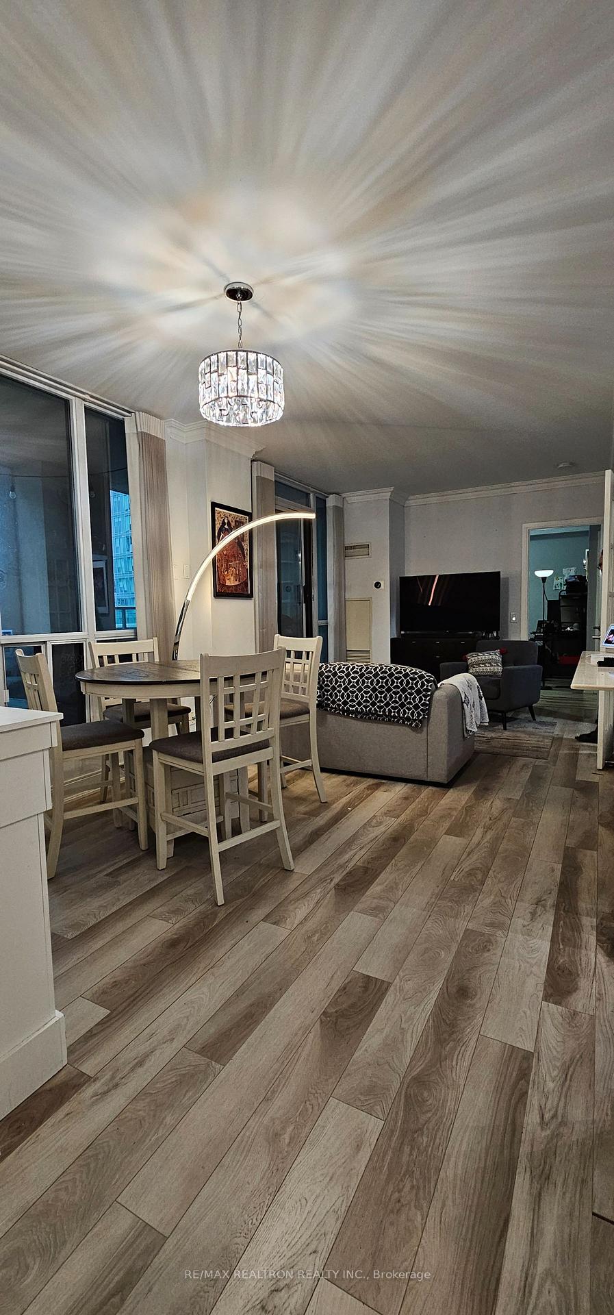 Photo 17 of Unit 1903, 88 Broadway Avenue, Toronto, Mount Pleasant West — HOMEH