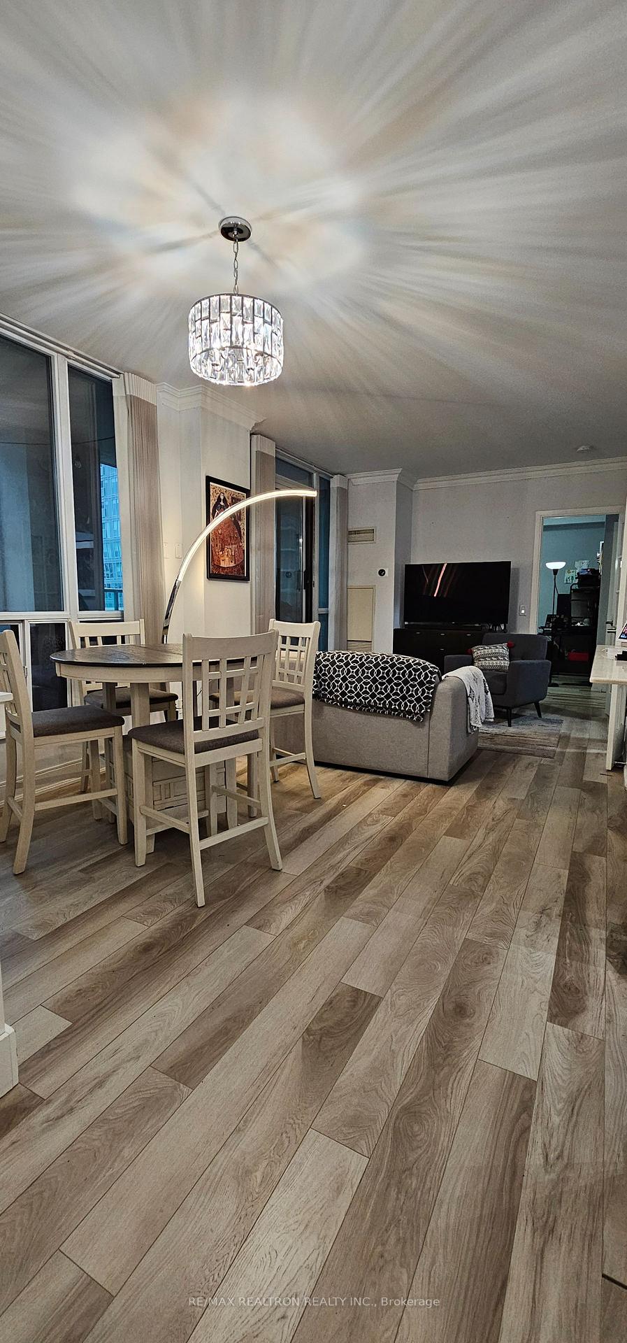 Photo 7 of Unit 1903, 88 Broadway Avenue, Toronto, Mount Pleasant West — HOMEH