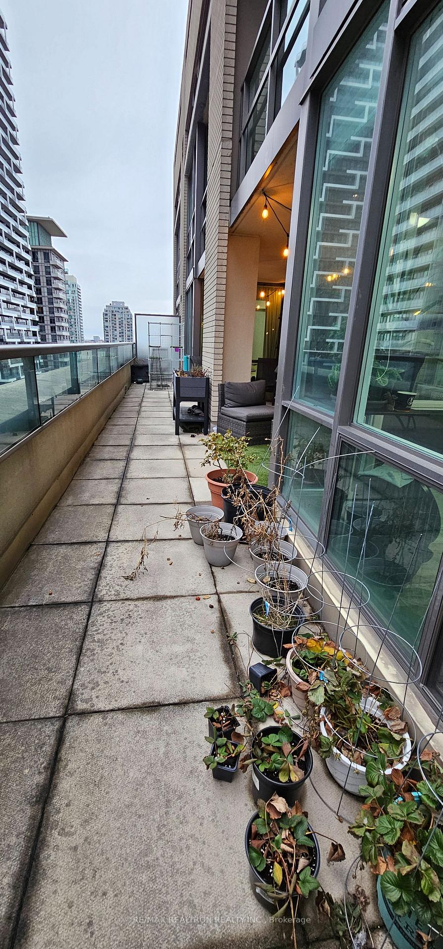 Photo 23 of Unit 1903, 88 Broadway Avenue, Toronto, Mount Pleasant West — HOMEH
