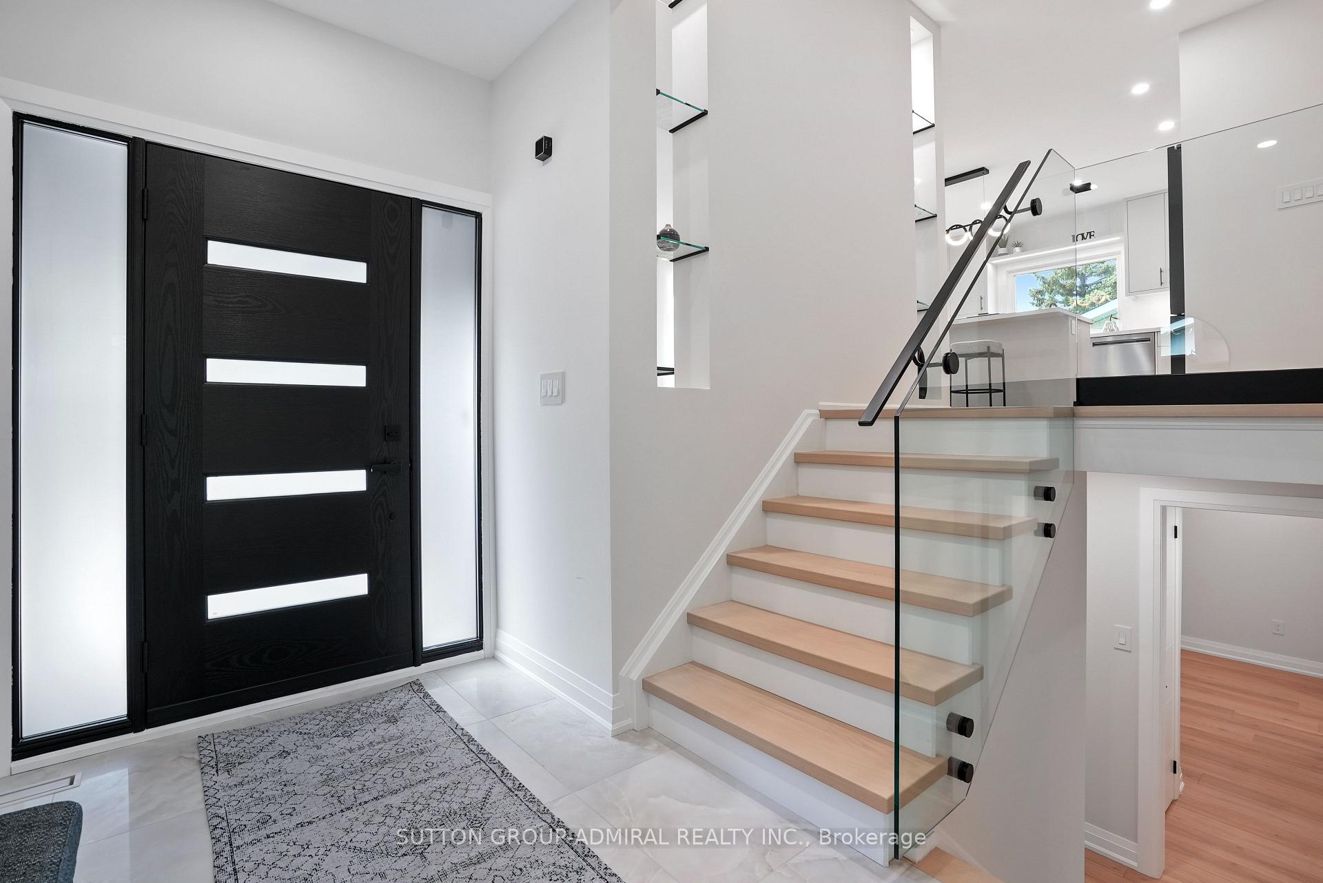 Photo 6 of 222 Walnut Crescent, Barrie, Bayshore — HOMEH
