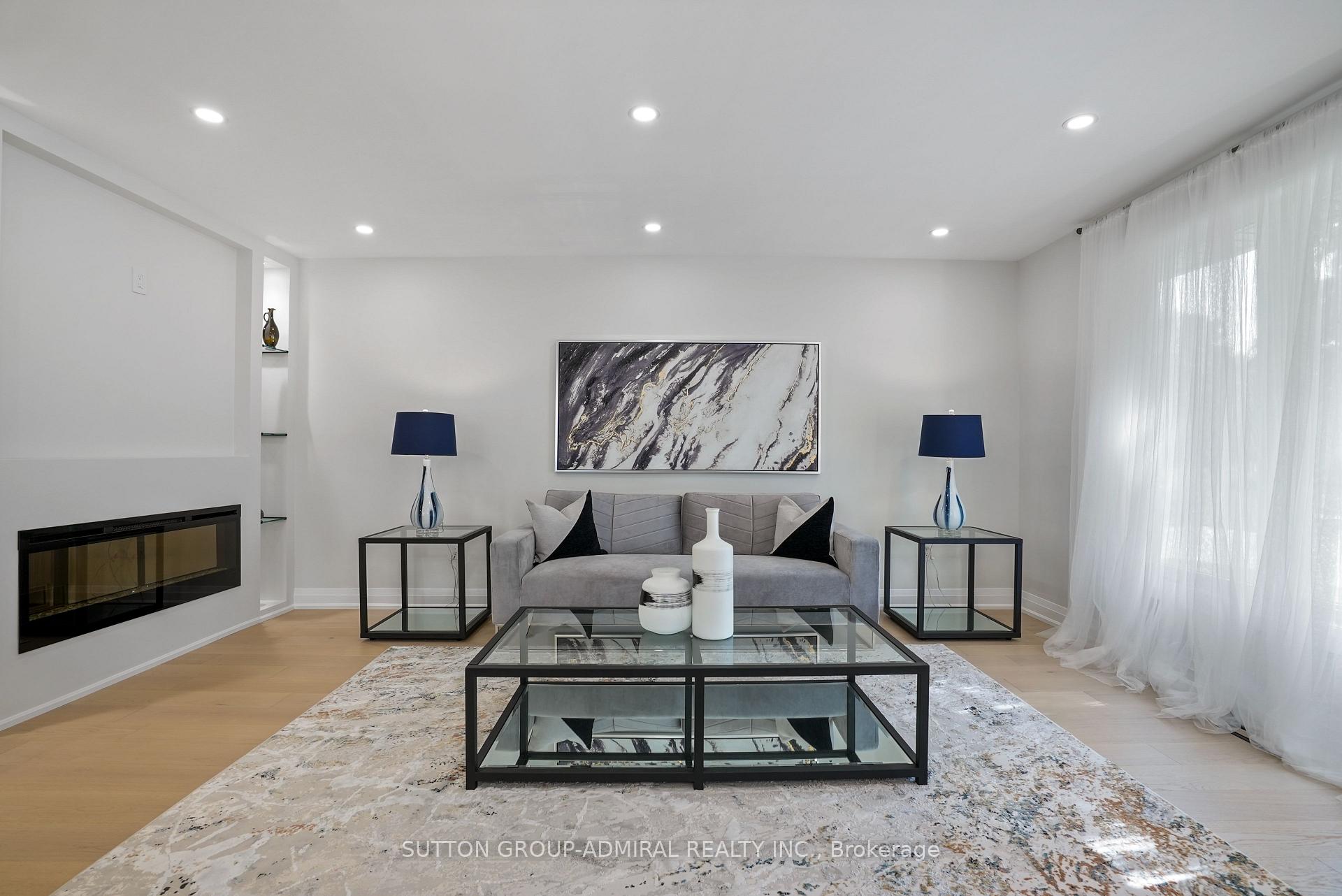 Photo 11 of 222 Walnut Crescent, Barrie, Bayshore — HOMEH