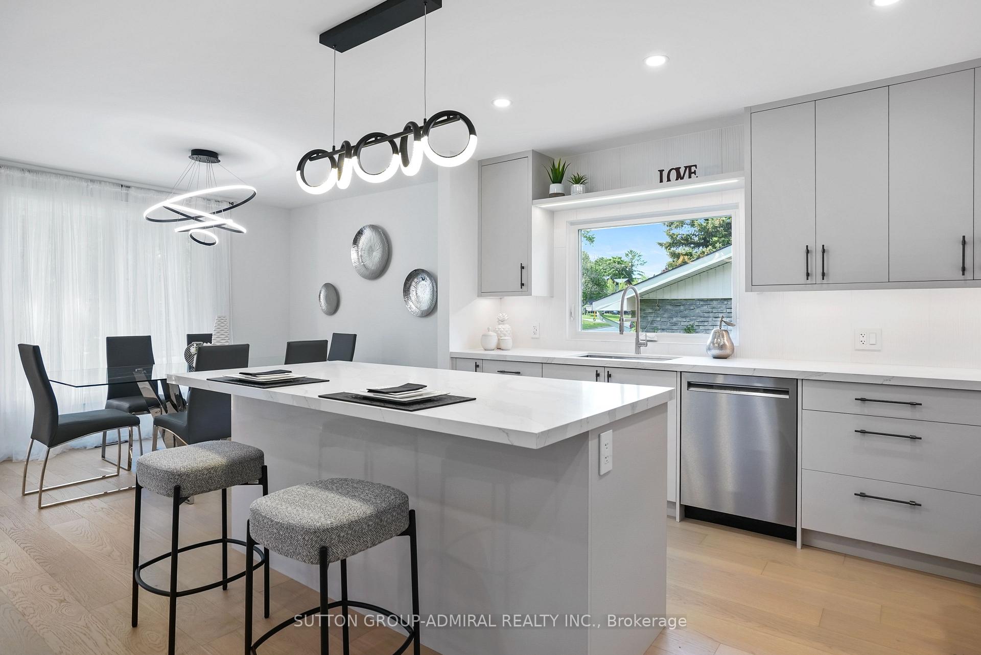 Photo 13 of 222 Walnut Crescent, Barrie, Bayshore — HOMEH