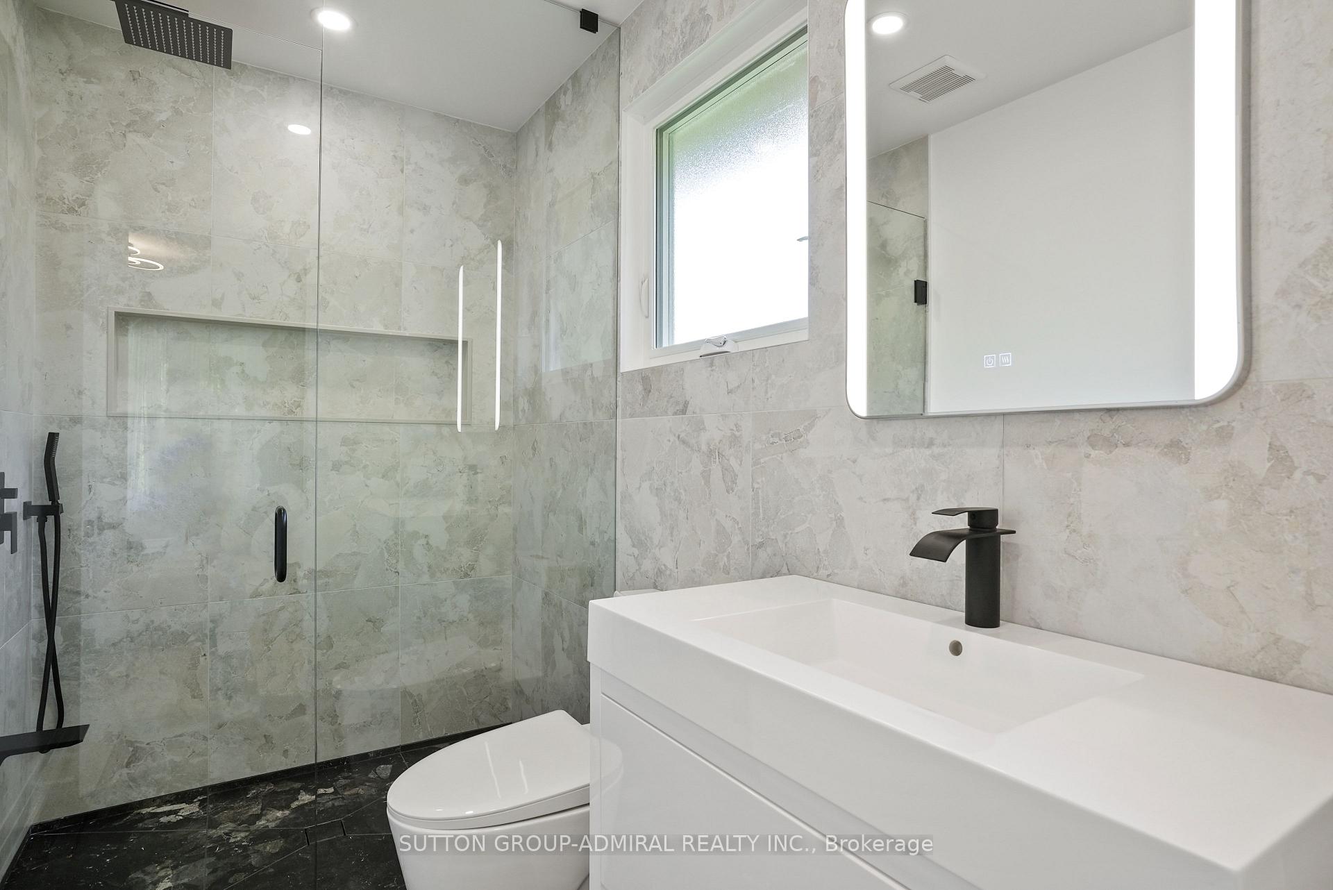 Photo 16 of 222 Walnut Crescent, Barrie, Bayshore — HOMEH