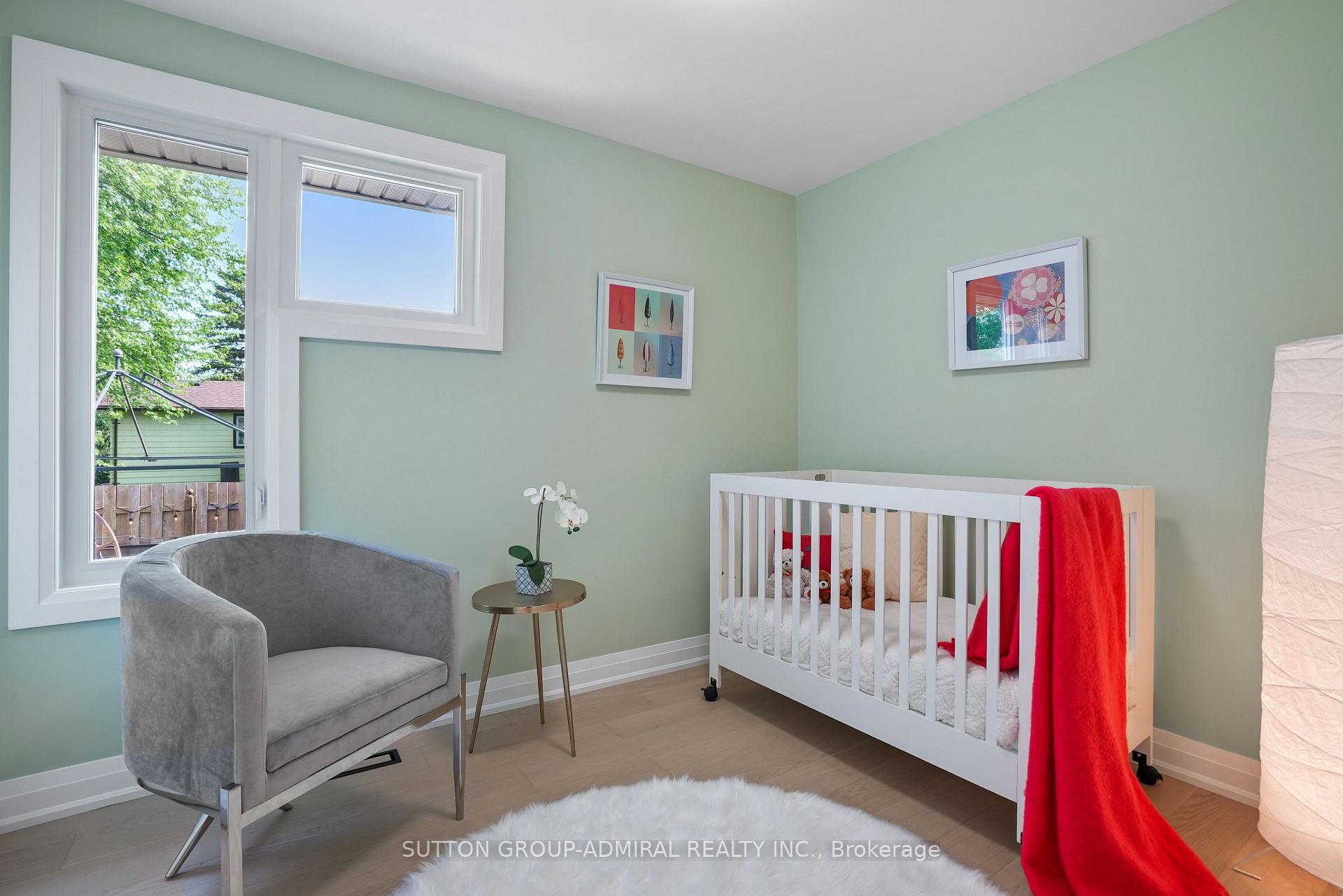 Photo 18 of 222 Walnut Crescent, Barrie, Bayshore — HOMEH