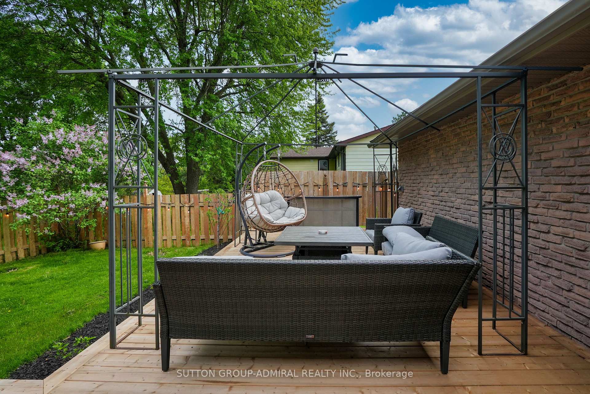 Photo 27 of 222 Walnut Crescent, Barrie, Bayshore — HOMEH