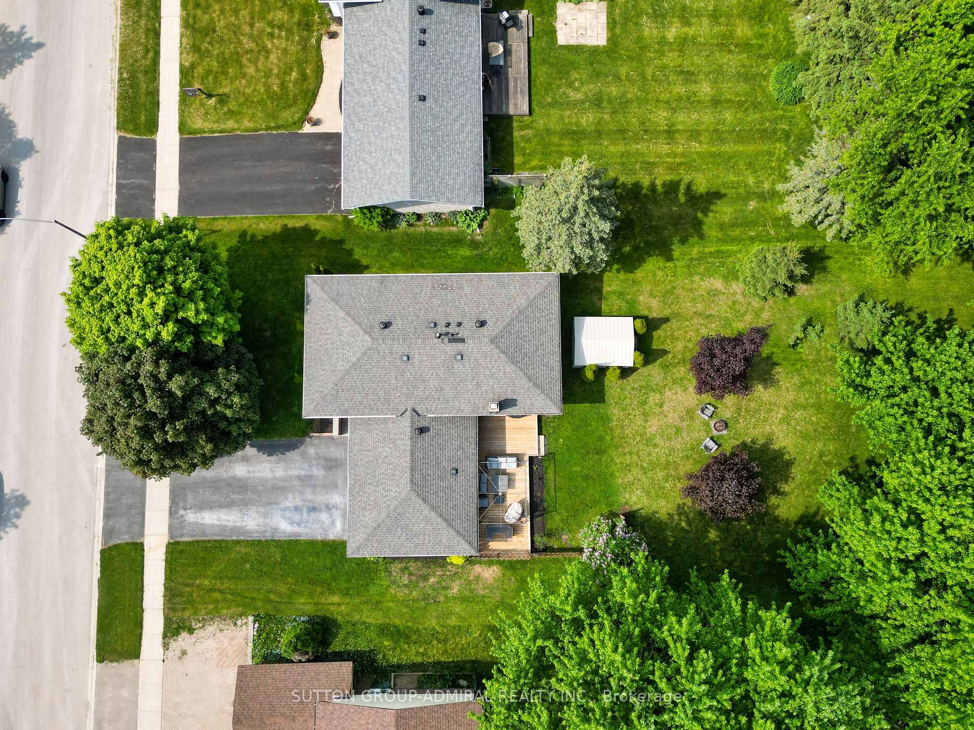 Photo 31 of 222 Walnut Crescent, Barrie, Bayshore — HOMEH
