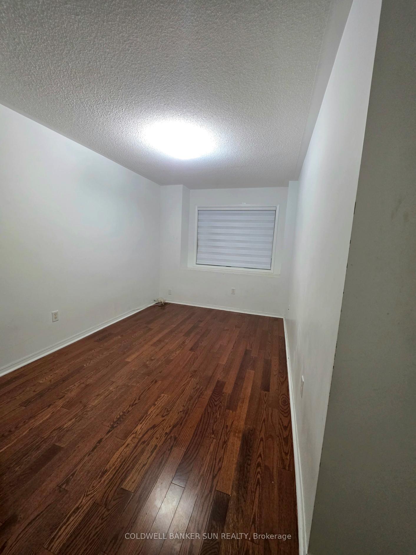 Photo 12 of 39 Rotunda Street, Brampton, Fletcher's Creek Village — HOMEH