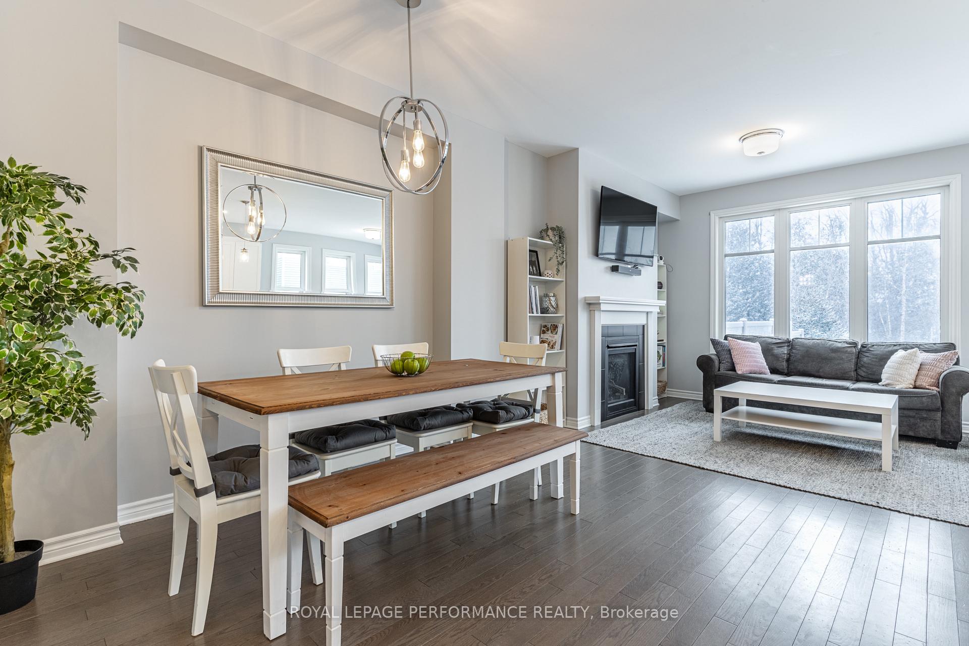 Photo 9 of 330 Wood Acres Grove, Ottawa, Blossom Park/Kemp Park/Findlay Creek — HOMEH