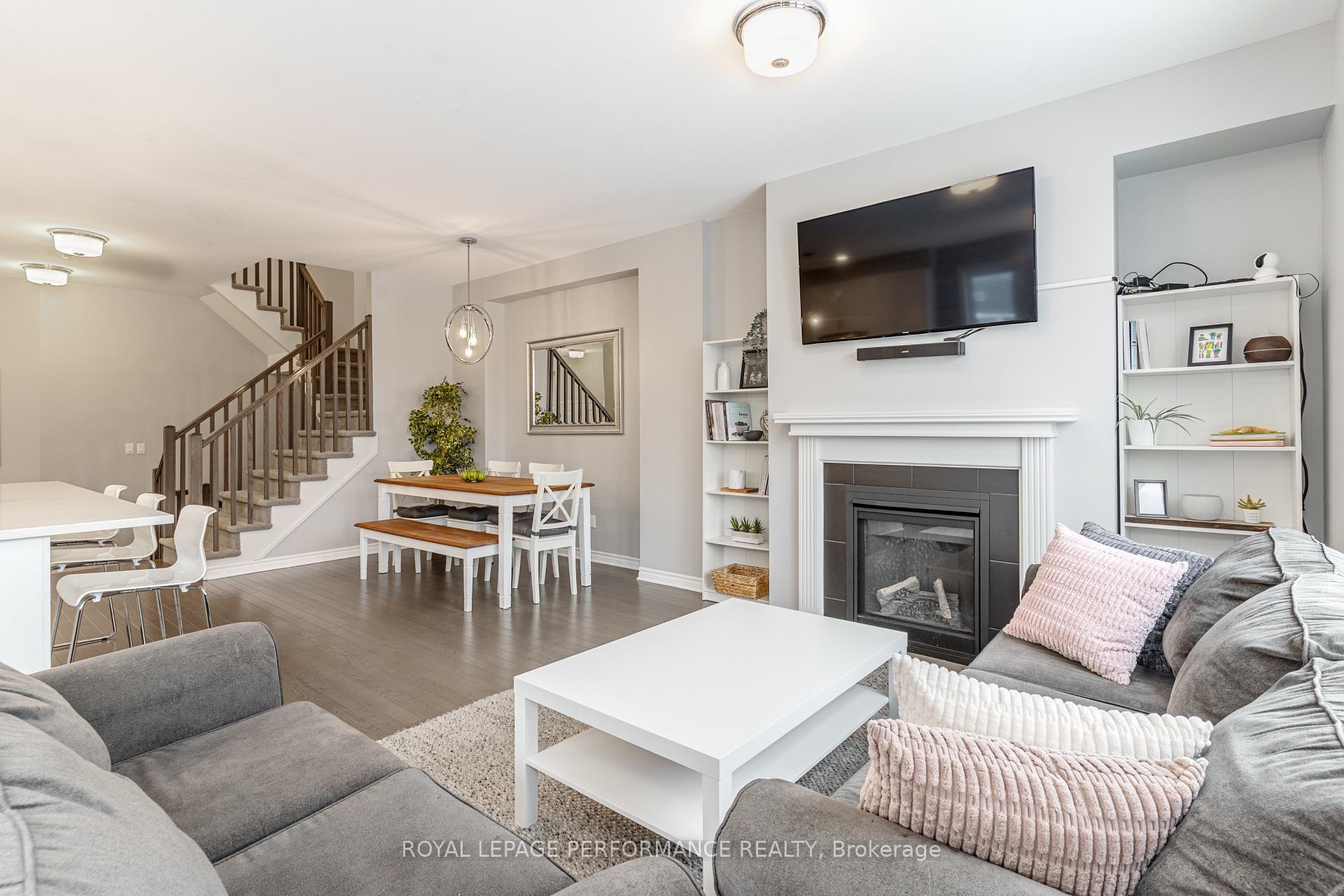 Photo 12 of 330 Wood Acres Grove, Ottawa, Blossom Park/Kemp Park/Findlay Creek — HOMEH