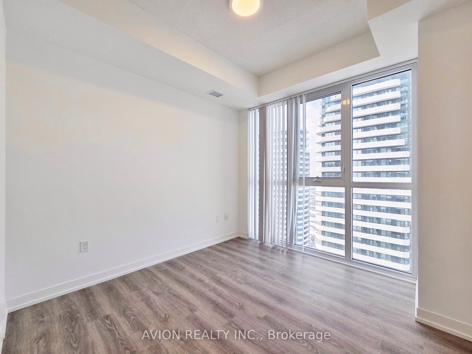 Photo 12 of Unit 4602, 8 Interchange Way, Vaughan, Vaughan Corporate Centre — HOMEH
