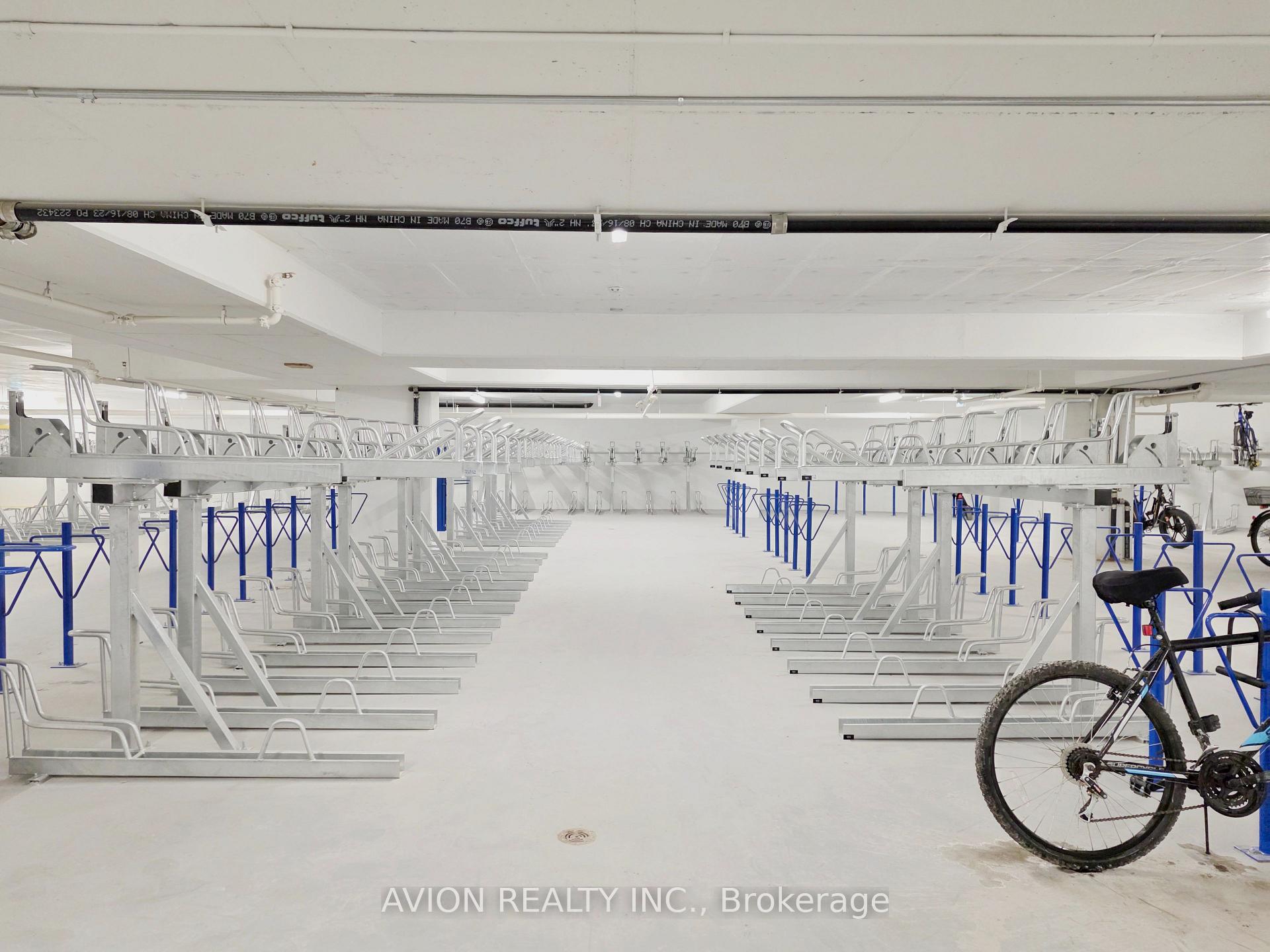 Photo 11 of Unit 4602, 8 Interchange Way, Vaughan, Vaughan Corporate Centre — HOMEH