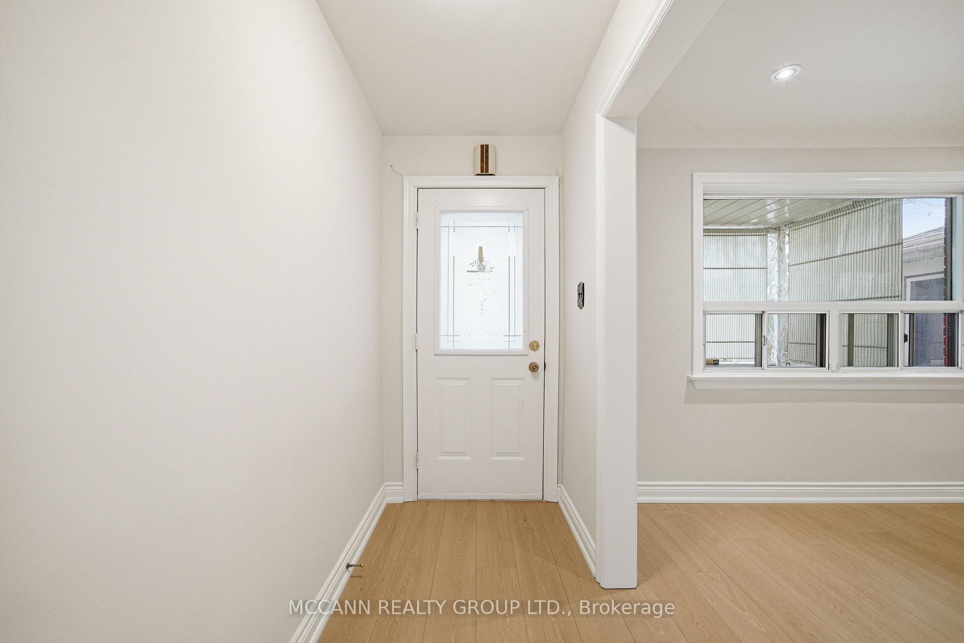 Photo 3 of Unit Main & 2nd, 496 Northcliffe Boulevard, Toronto, Oakwood Village — HOMEH