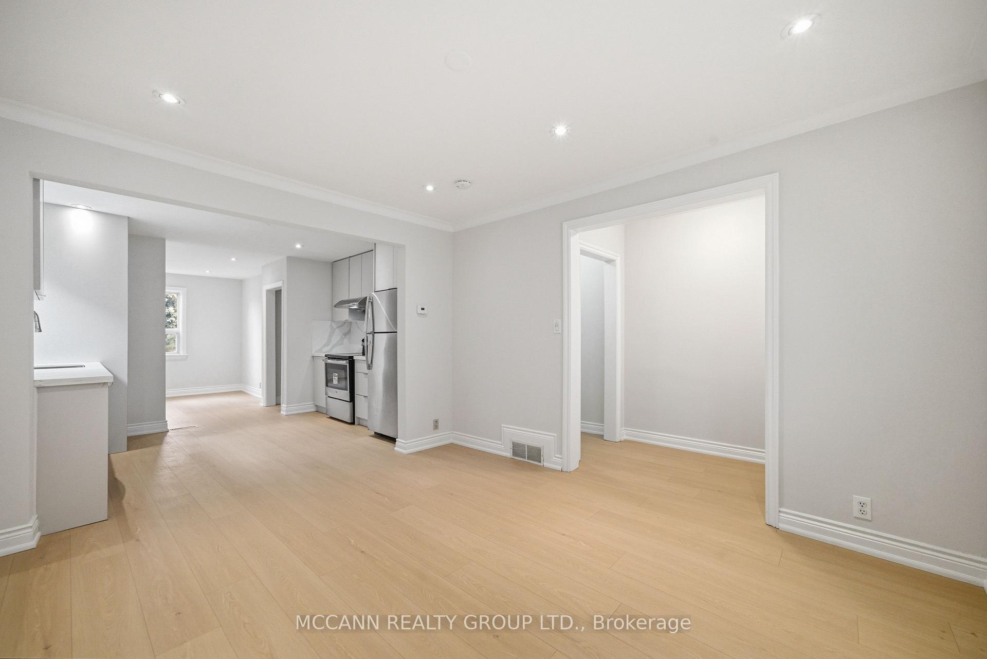 Photo 4 of Unit Main & 2nd, 496 Northcliffe Boulevard, Toronto, Oakwood Village — HOMEH