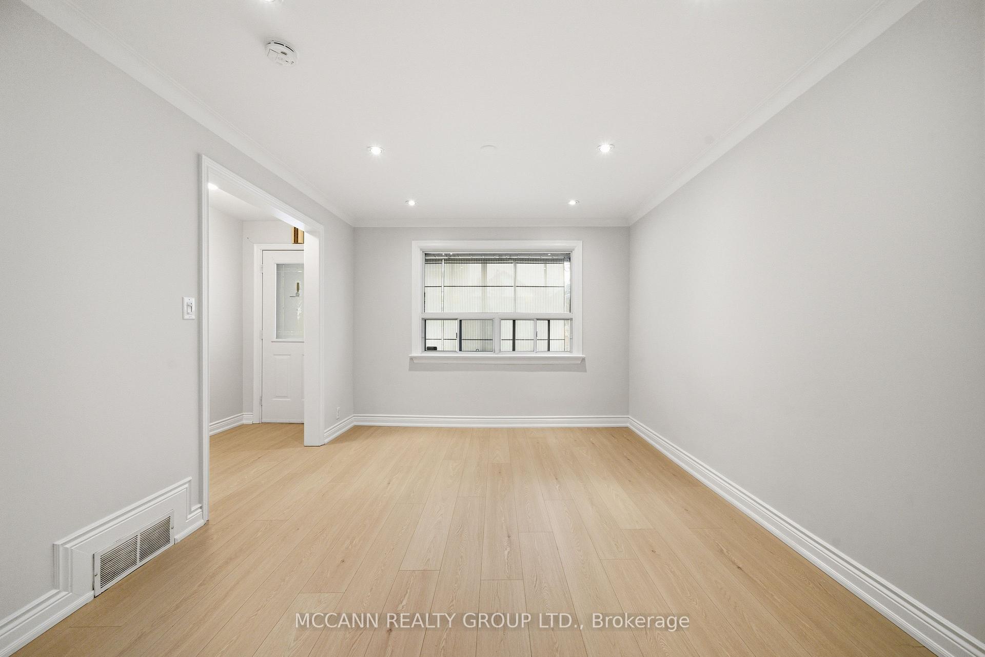 Photo 7 of Unit Main & 2nd, 496 Northcliffe Boulevard, Toronto, Oakwood Village — HOMEH