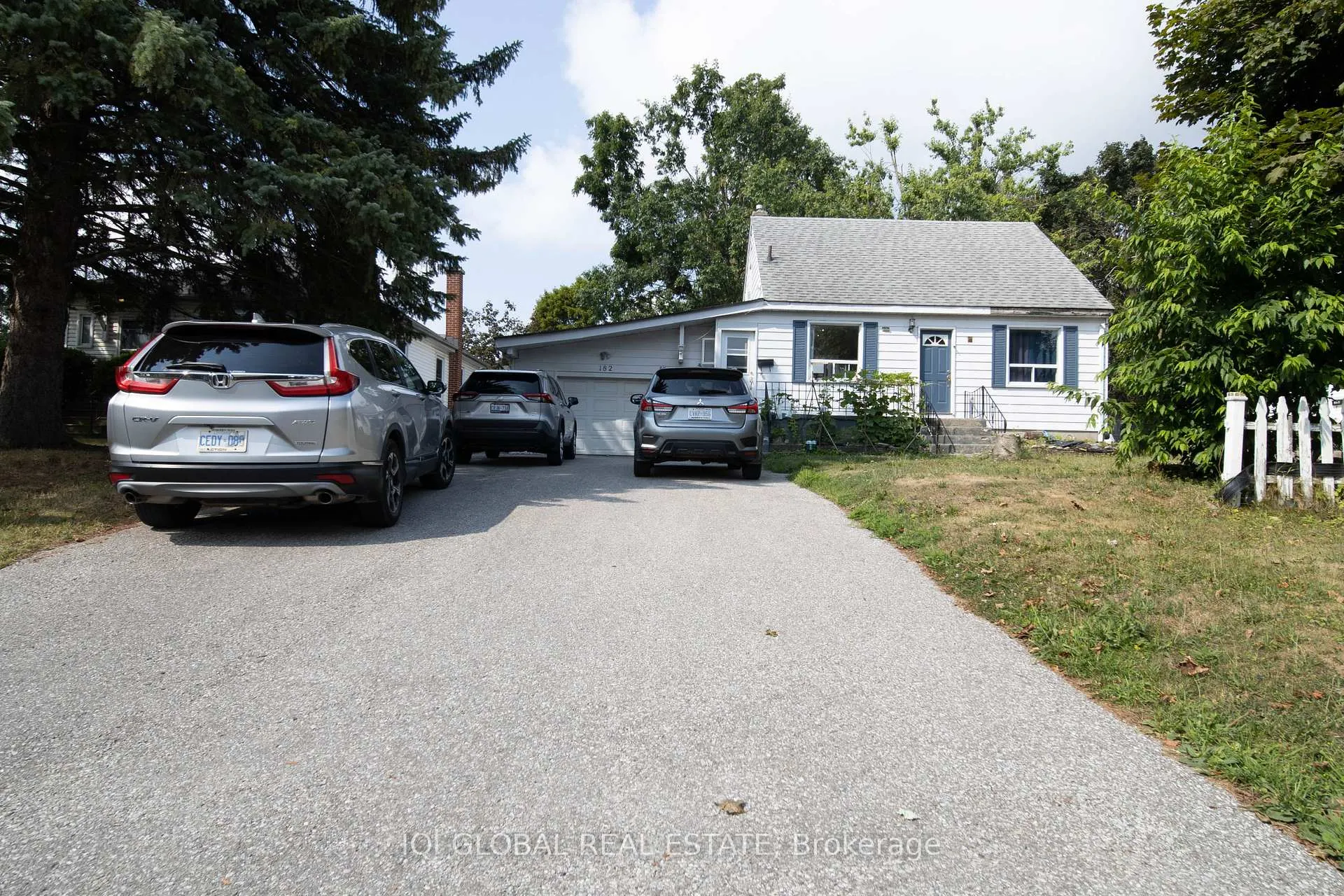 Photo 3 of 182 Peel Street, Barrie, Wellington — HOMEH