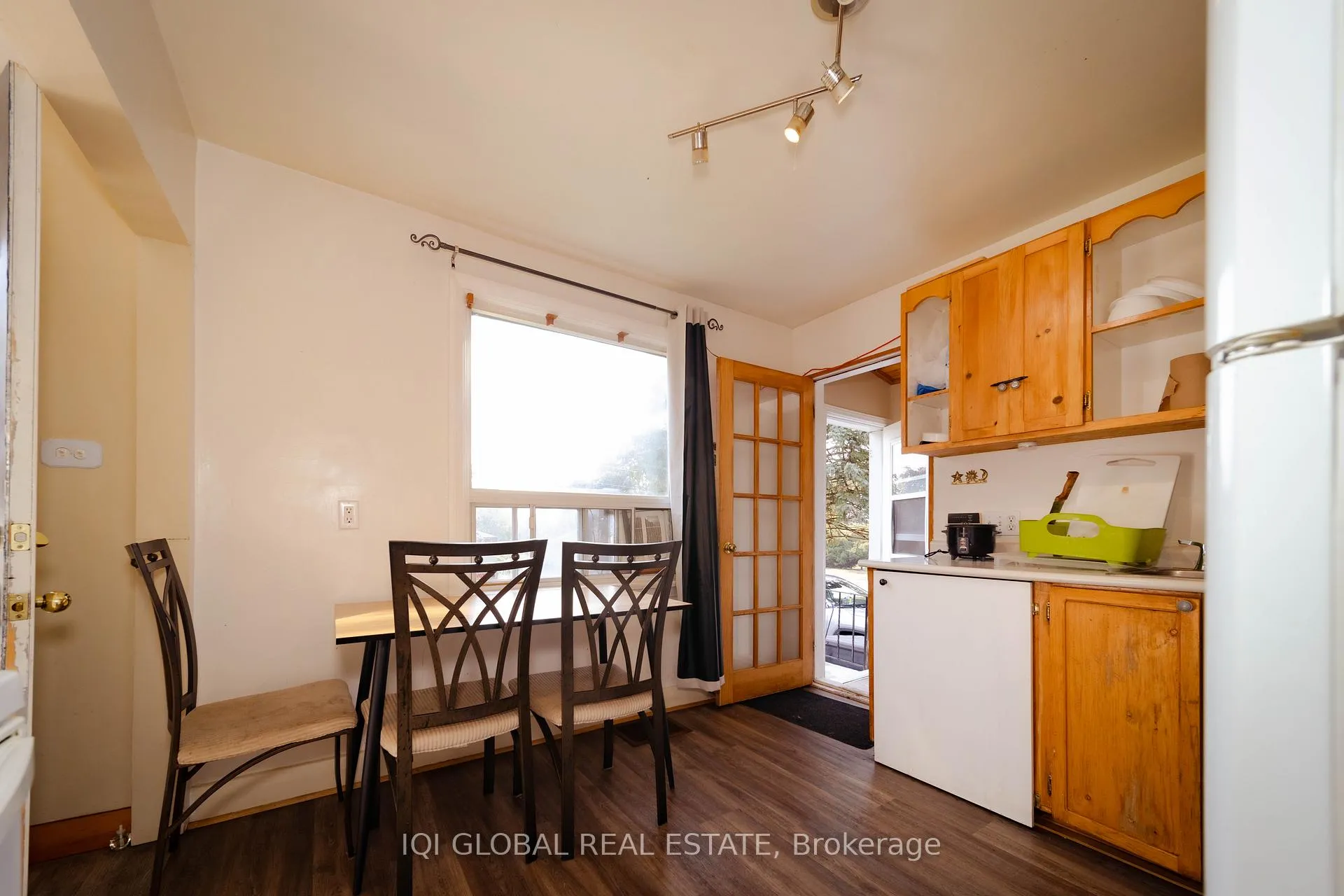 Photo 66 of 182 Peel Street, Barrie, Wellington — HOMEH