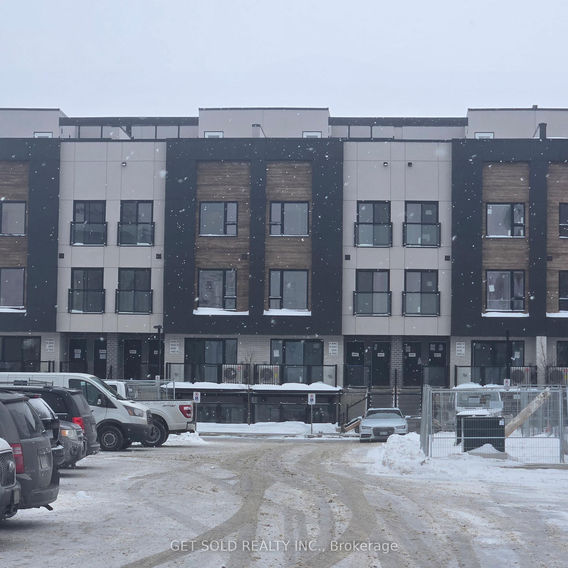 Front of Unit 305C, 16 Melbourne Avenue