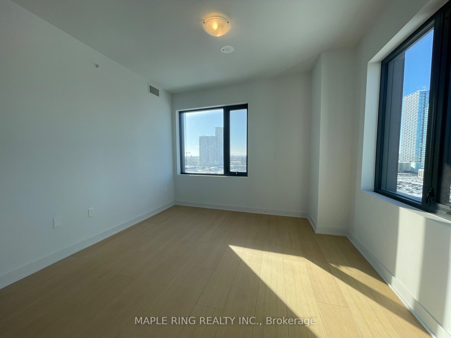 Photo 10 of Unit 1302, 2920 Highway 7 Road, Vaughan, Concord — HOMEH