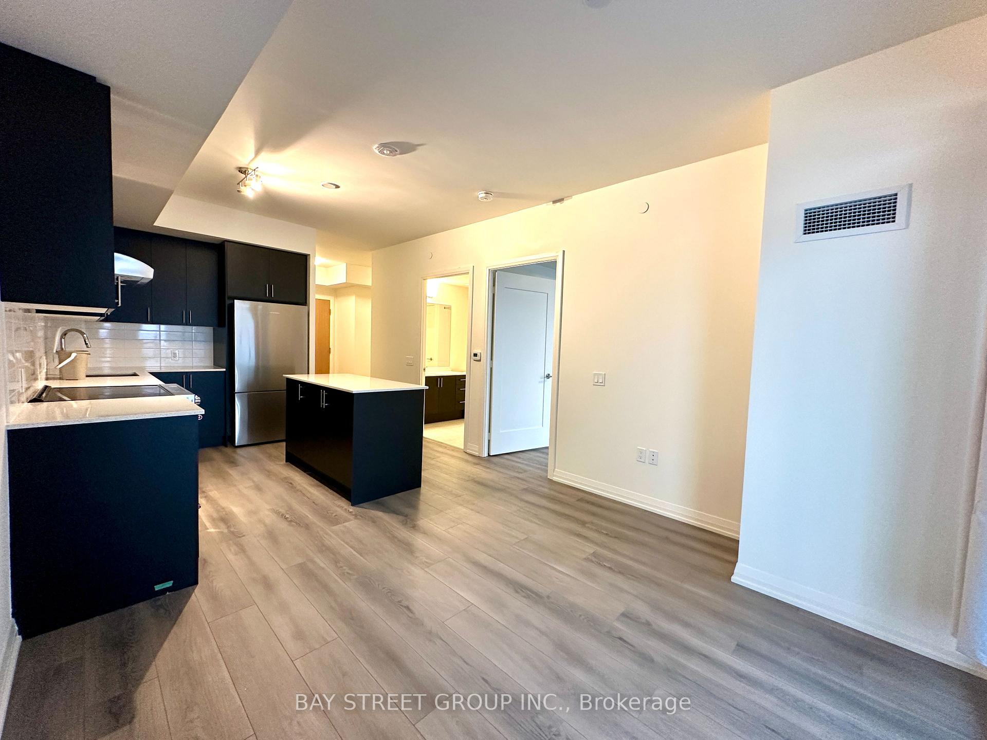 Photo 5 of Unit 1717, 8960 Jane Street, Vaughan, Vellore Village — HOMEH