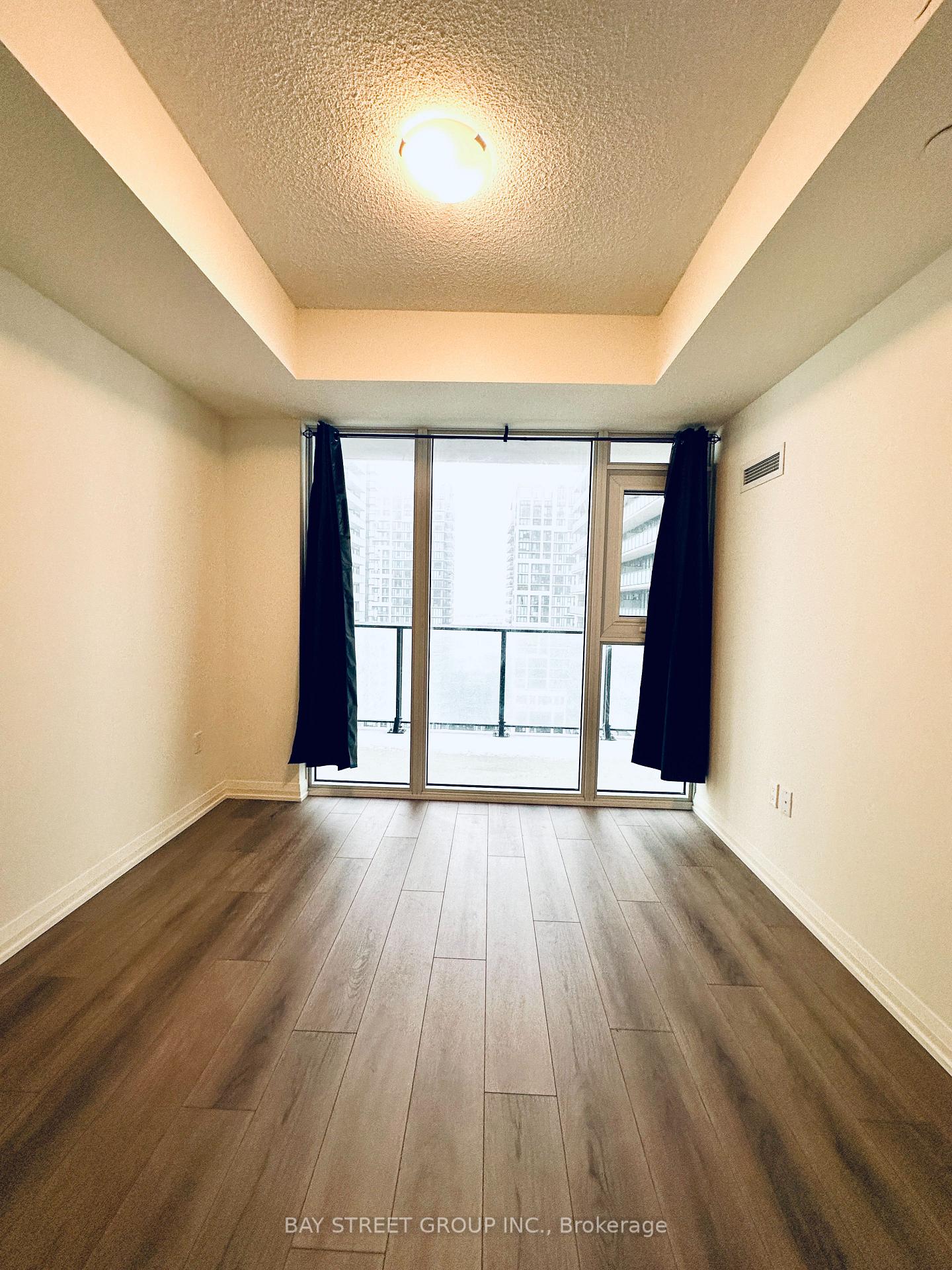 Photo 3 of Unit 1717, 8960 Jane Street, Vaughan, Vellore Village — HOMEH