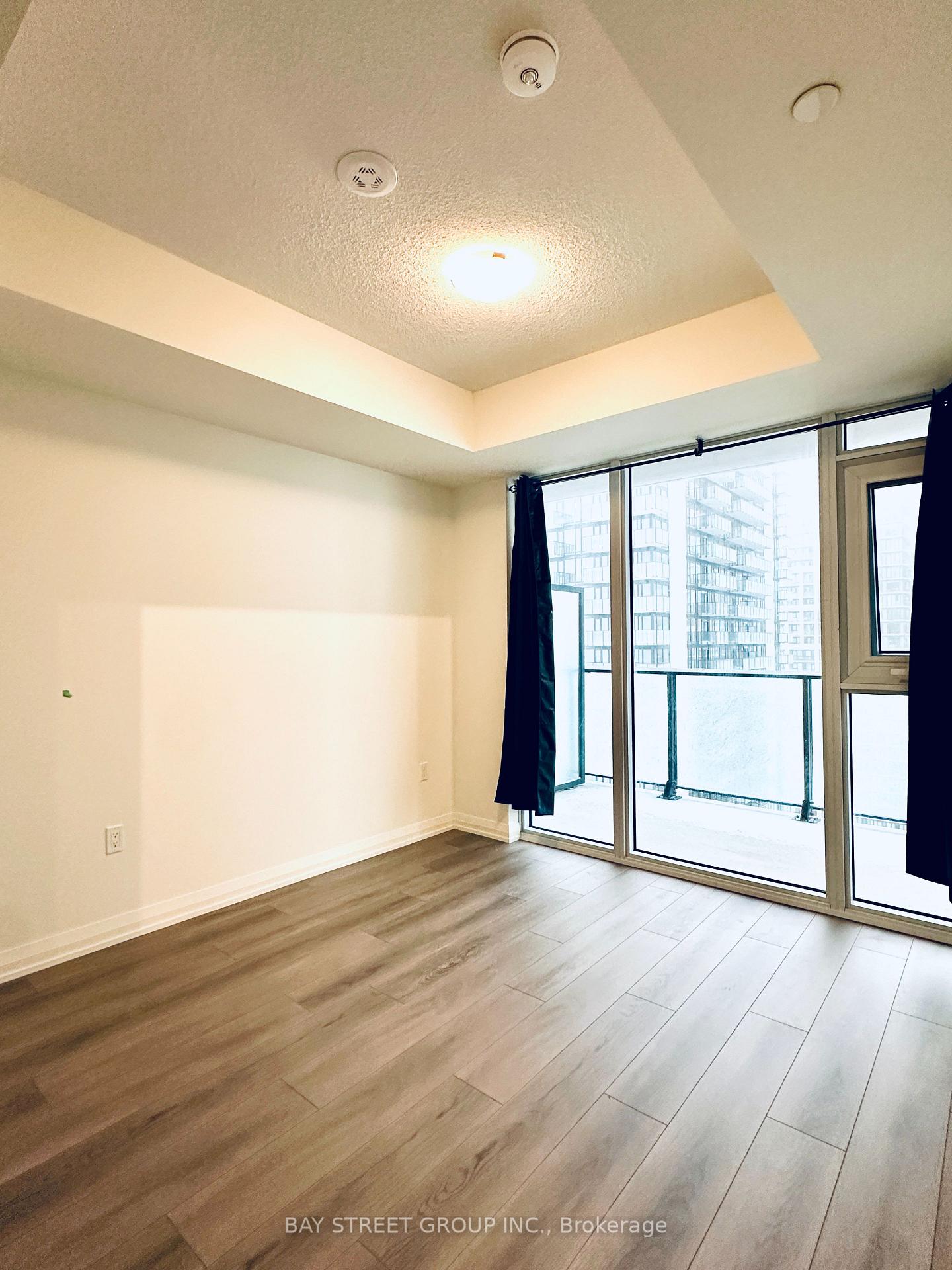 Photo 14 of Unit 1717, 8960 Jane Street, Vaughan, Vellore Village — HOMEH
