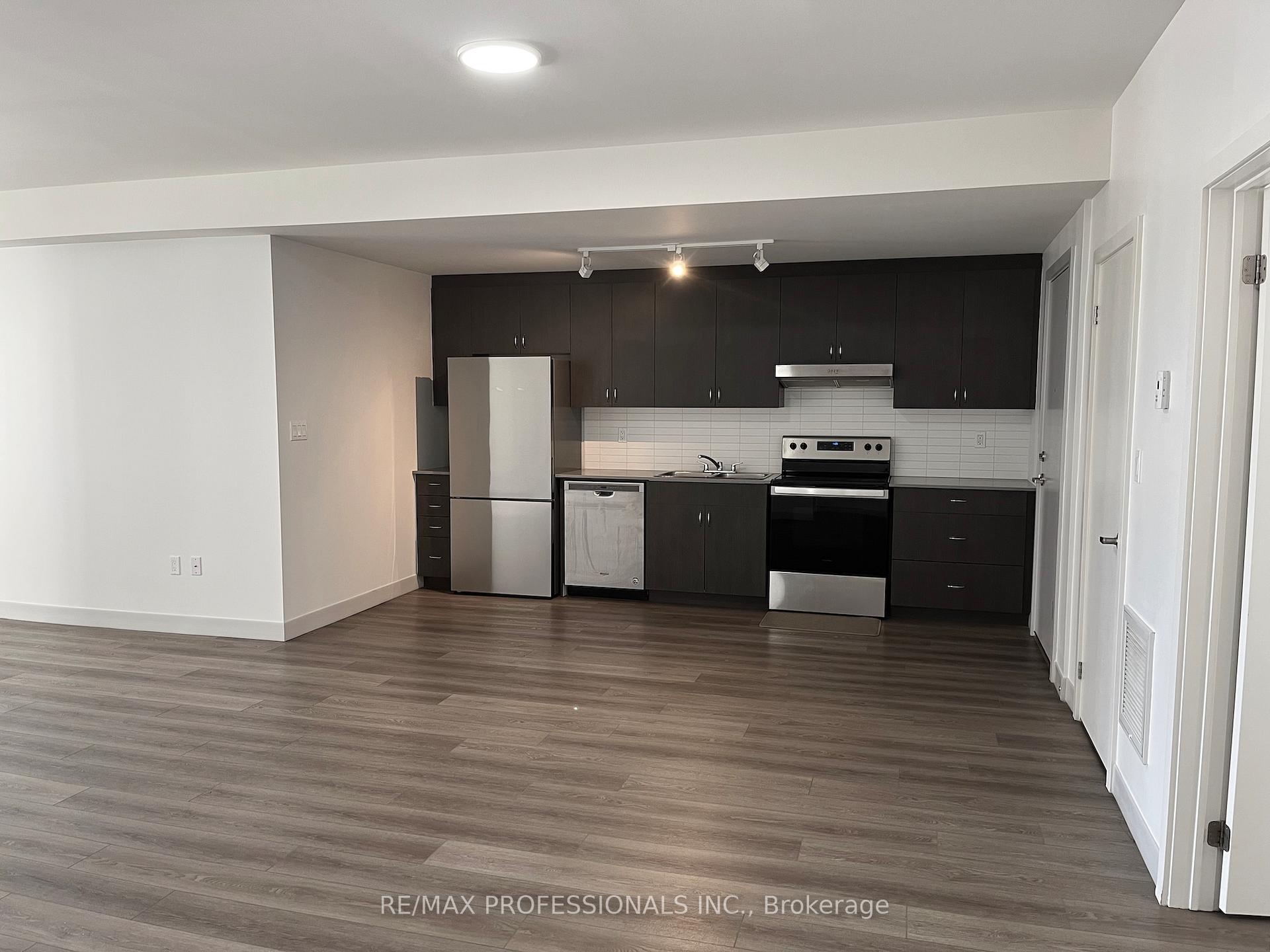 Photo 5 of Unit 201, 37 Antrim Crescent, Scarborough, Dorset Park — HOMEH