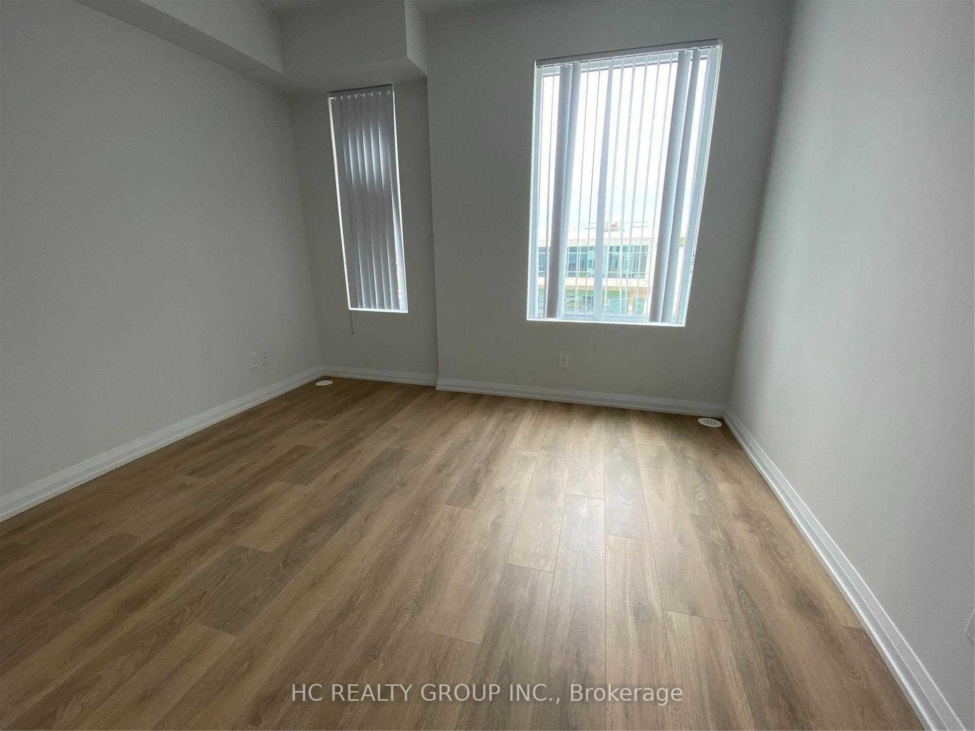Photo 6 of Unit Th02, 1010 Portage Parkway, Vaughan, Concord — HOMEH