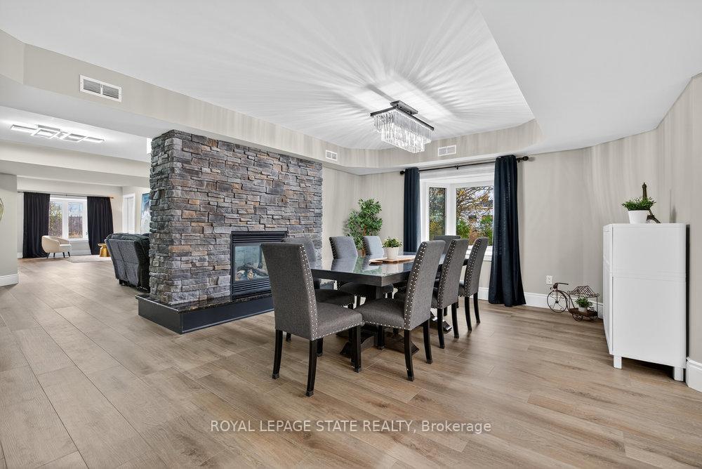 Photo 3 of 74 Green Mountain Road E, Hamilton, Rural Stoney Creek — HOMEH