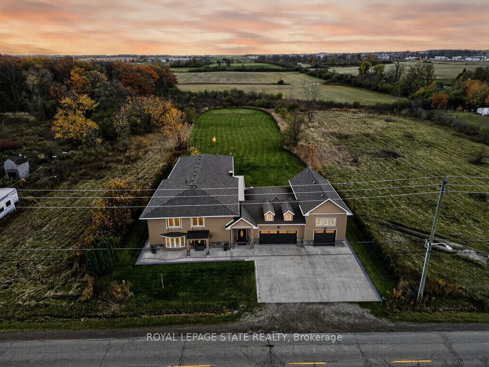 Photo 8 of 74 Green Mountain Road E, Hamilton, Rural Stoney Creek — HOMEH