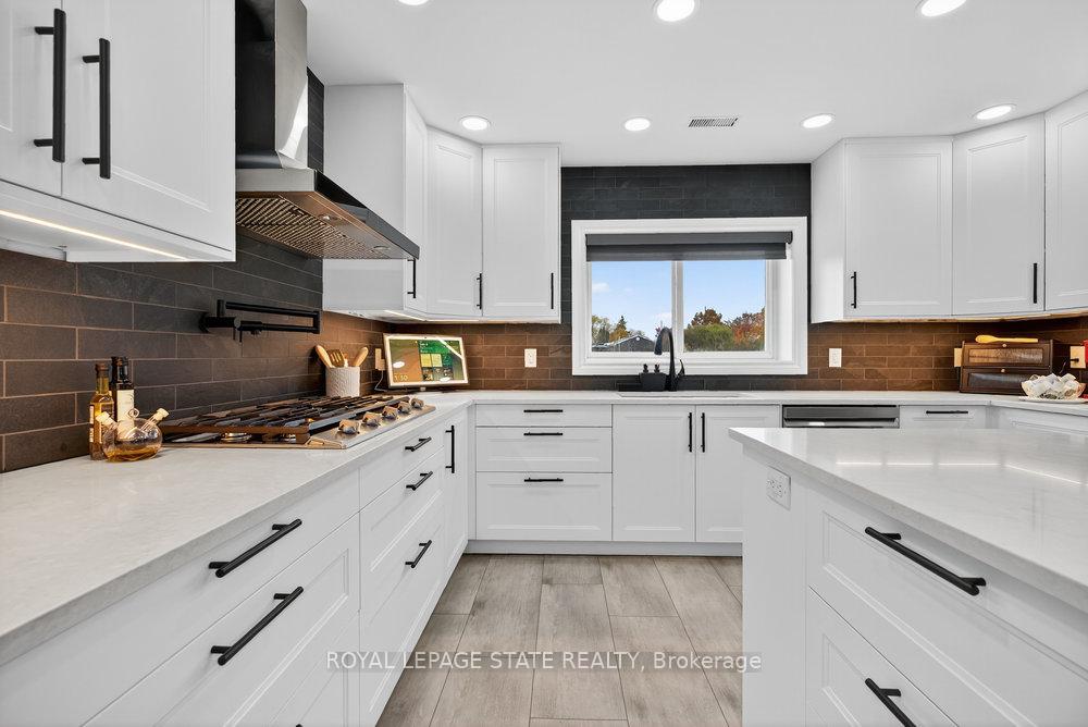 Photo 13 of 74 Green Mountain Road E, Hamilton, Rural Stoney Creek — HOMEH