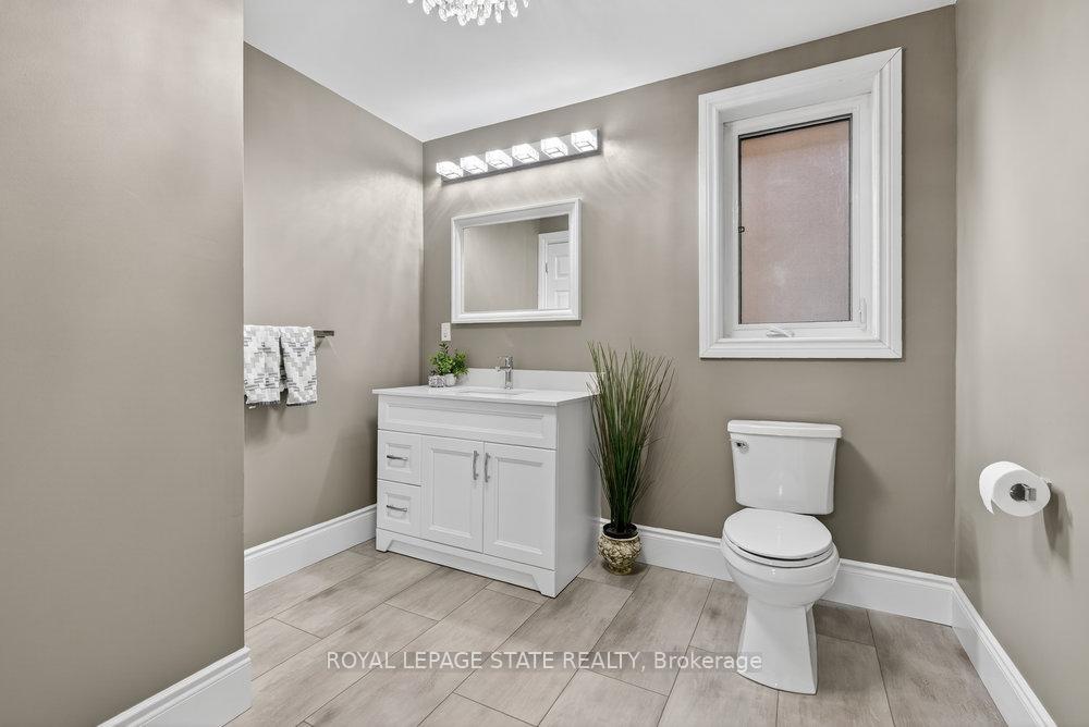 Photo 14 of 74 Green Mountain Road E, Hamilton, Rural Stoney Creek — HOMEH